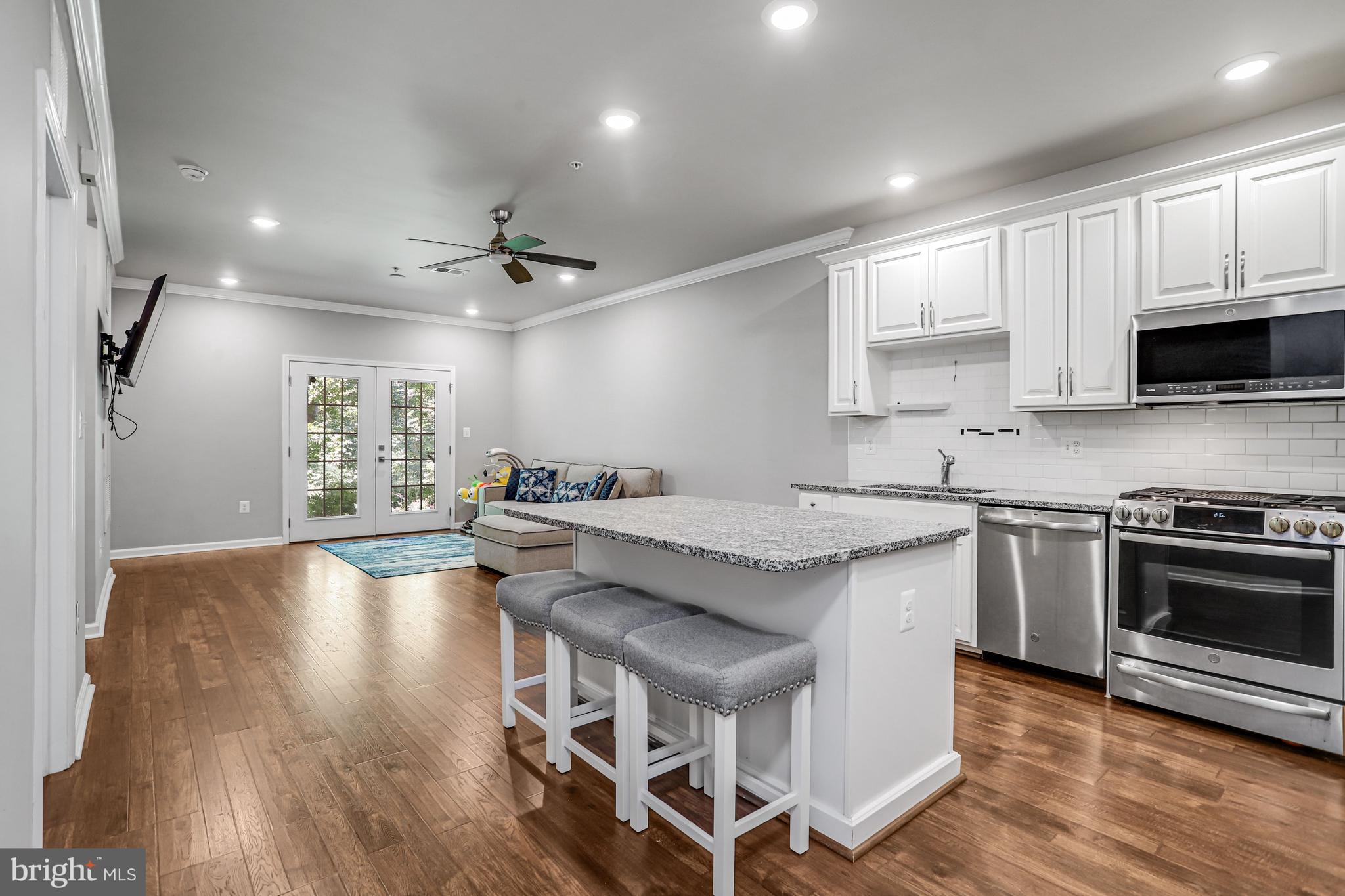 RIDGES AT LOUDOUN VALLEY - Residential