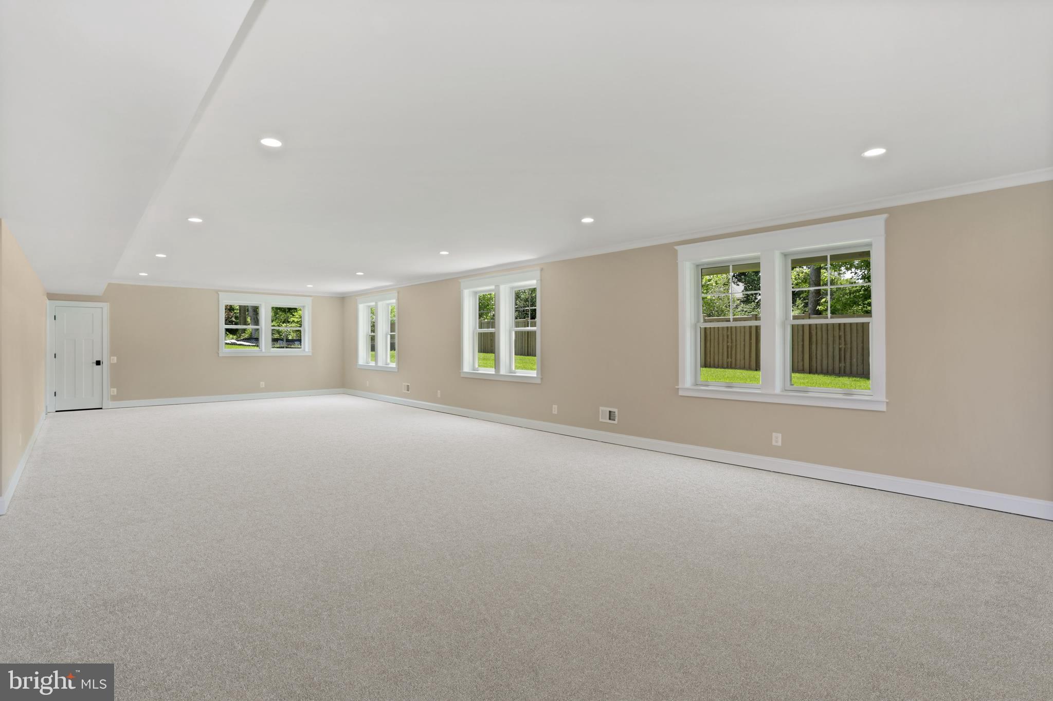 WESTBRIAR COUNTRY CLUB ESTATES - Residential