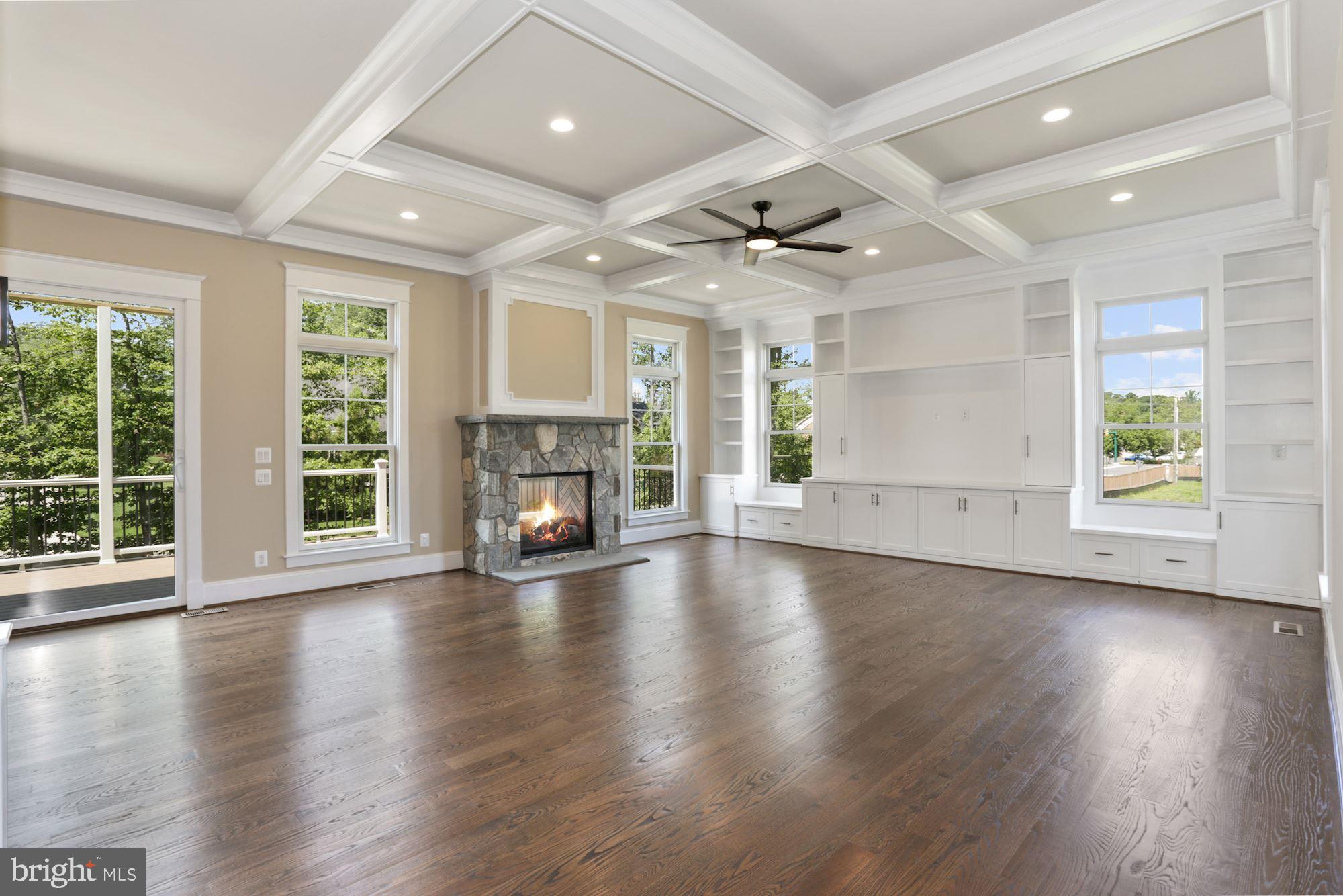 WESTBRIAR COUNTRY CLUB ESTATES - Residential
