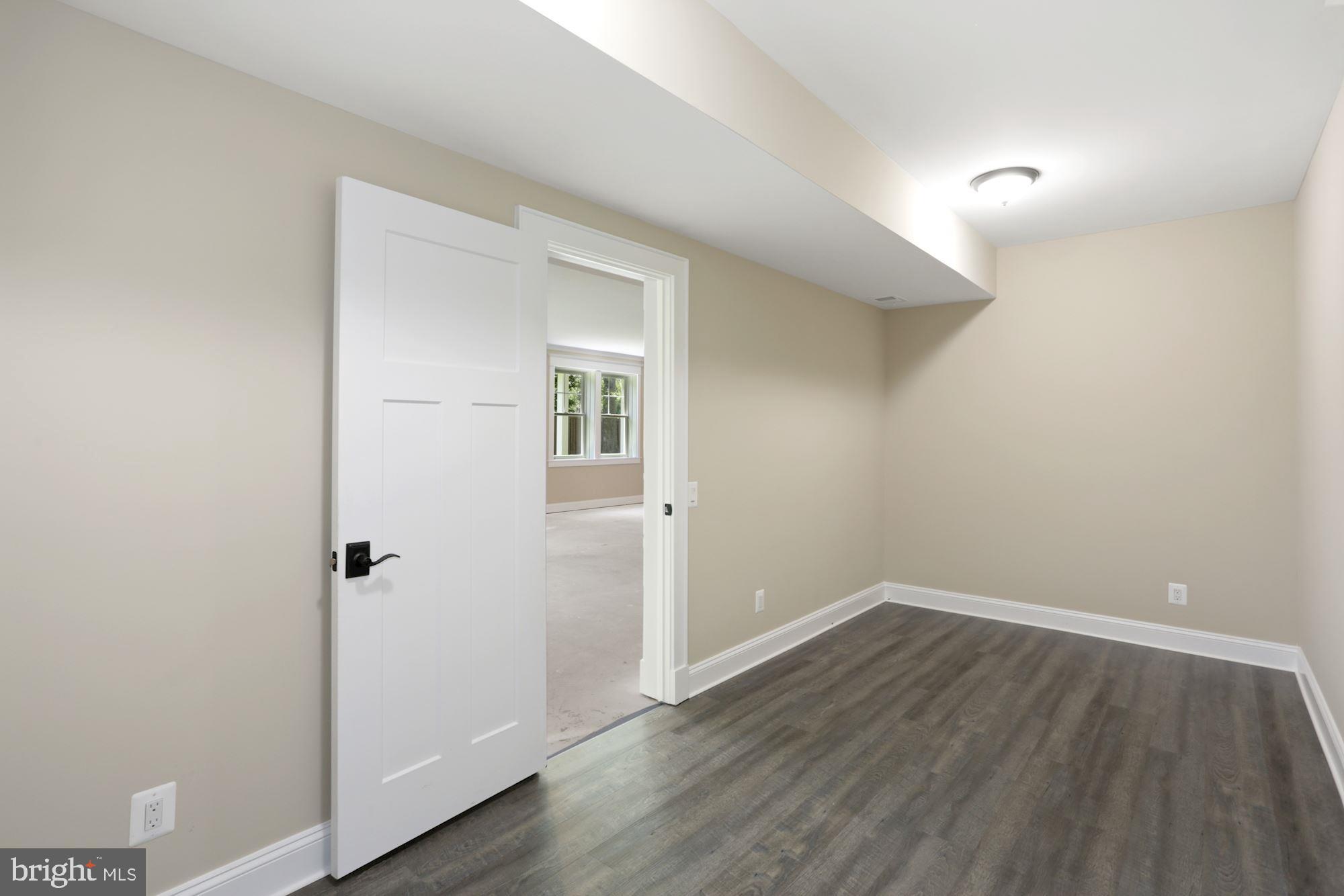 WESTBRIAR COUNTRY CLUB ESTATES - Residential