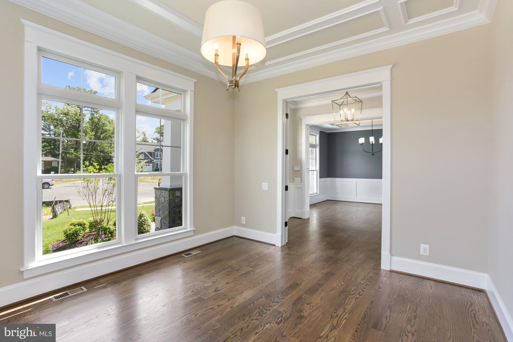 WESTBRIAR COUNTRY CLUB ESTATES - Residential