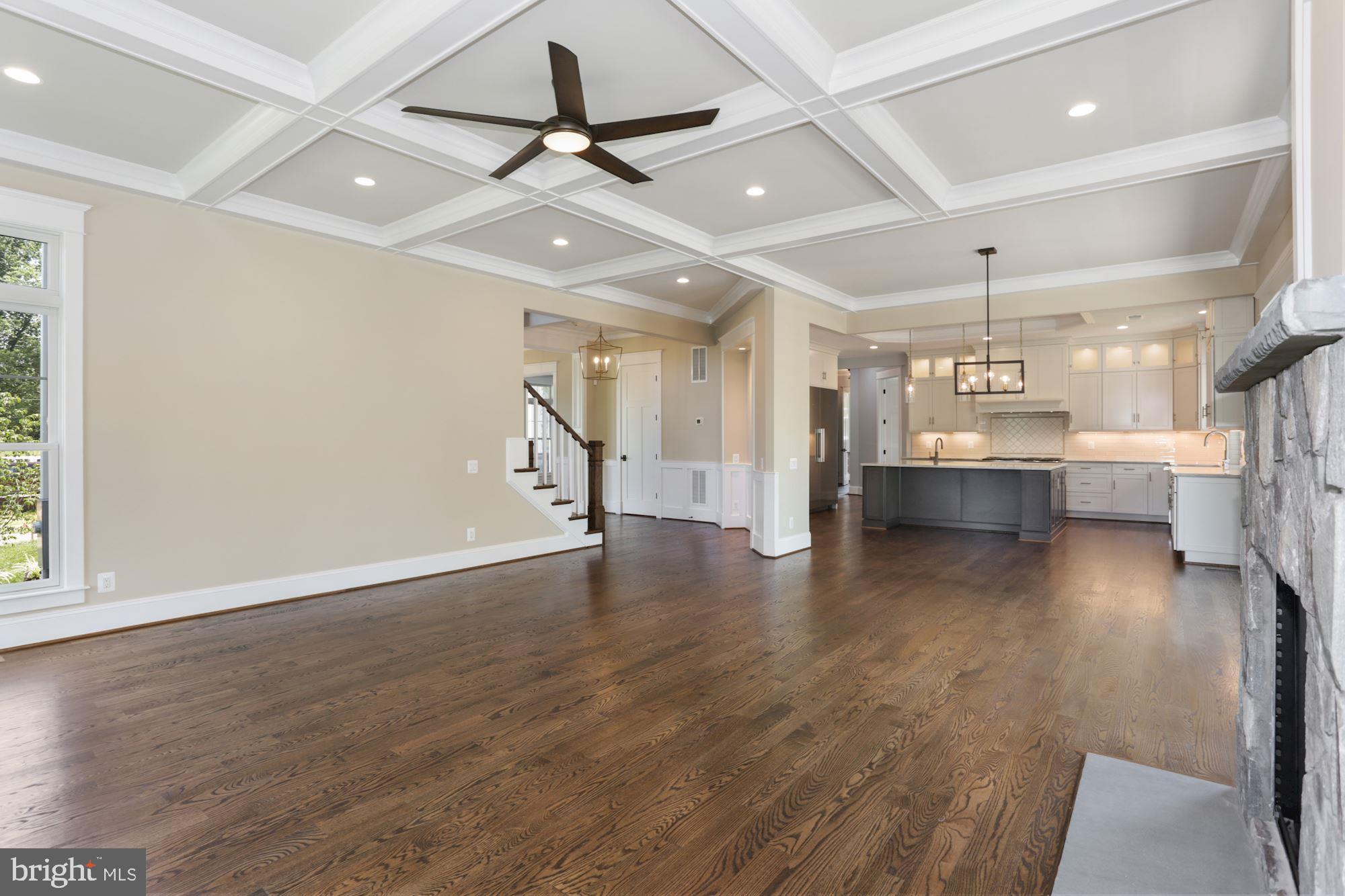 WESTBRIAR COUNTRY CLUB ESTATES - Residential