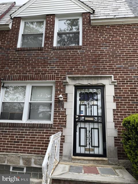Excellent opportunity for first time homeowner or investor looking to expand their portfolio. Welcome to 7815 Williams Ave, a classic Philadelphia Mt. Airy row home offers approximately 1,104 sq. ft. of living space, 3 bedrooms 1 bathroom on a well maintained established residential block. Inside original hard wood floors. Partially finished basement with an extra room ready to be converted for more living space.