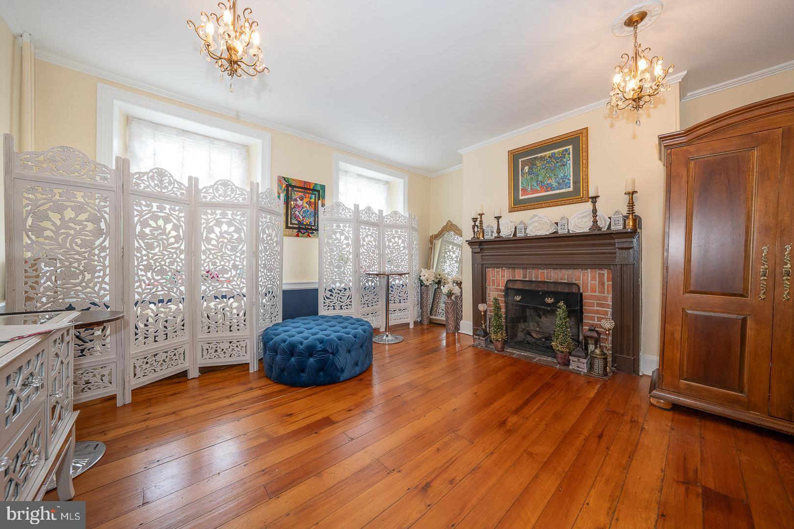 CHALFONT - Commercial Sale