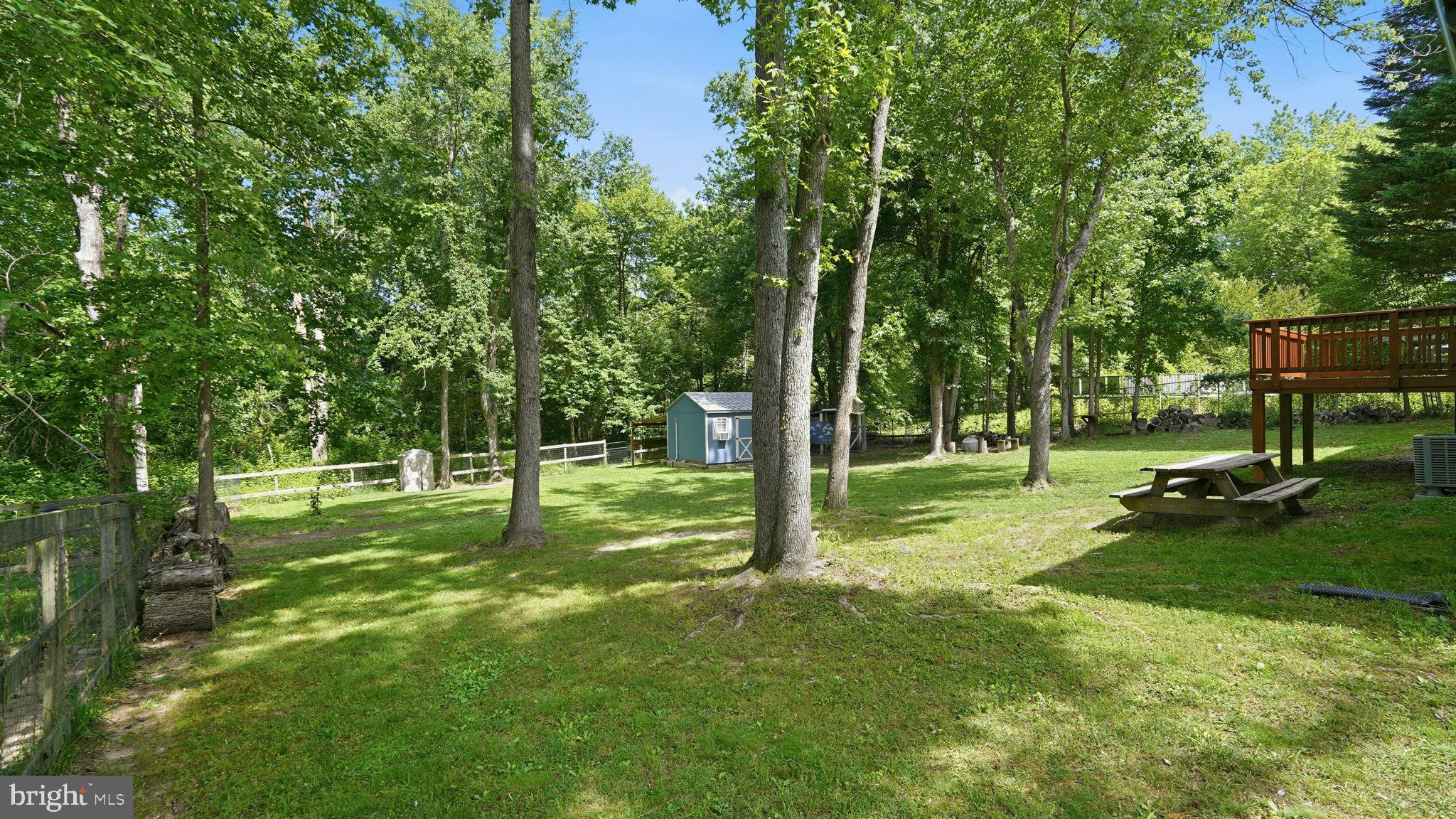 CAMELOT - Residential