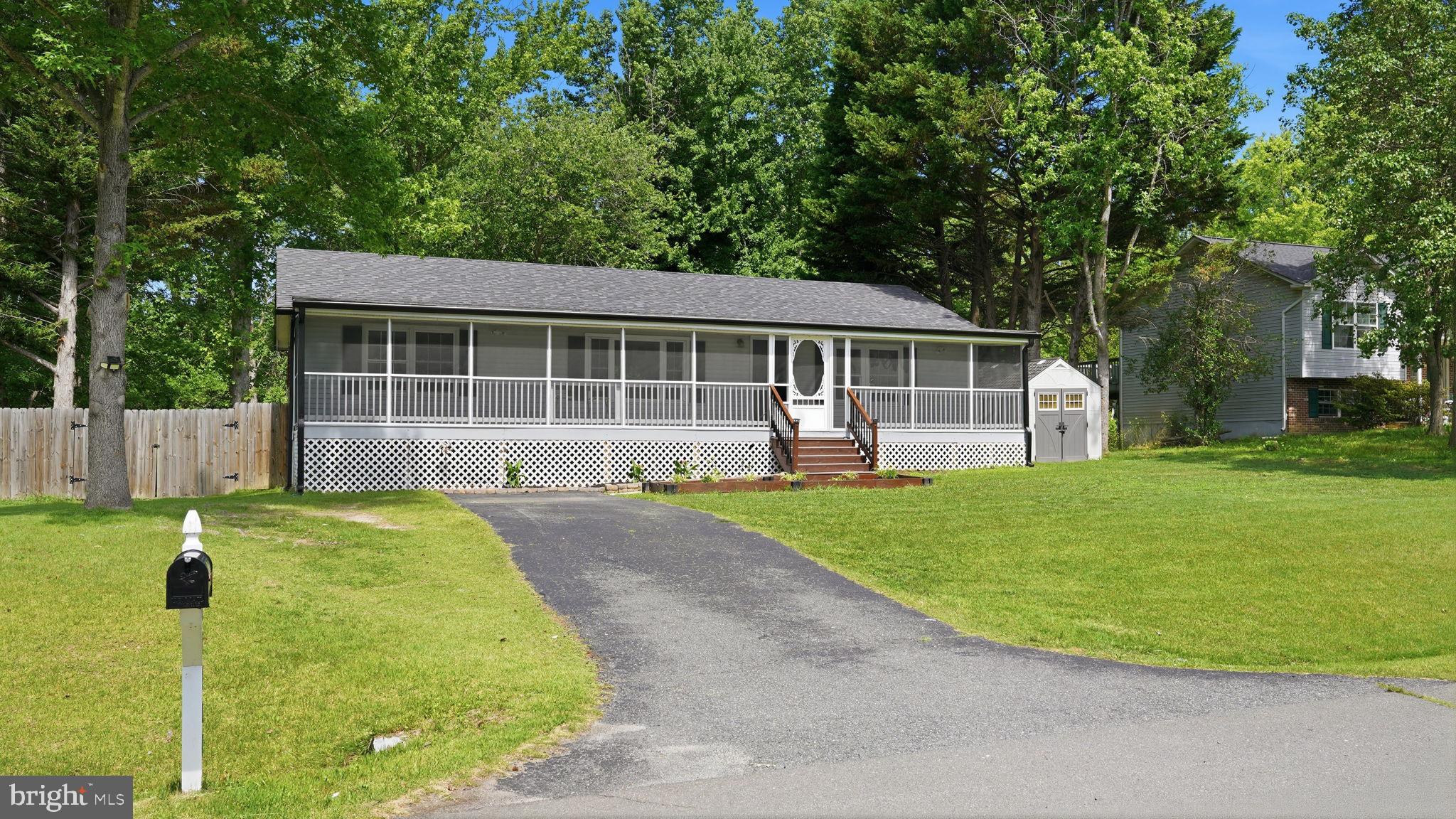 CAMELOT - Residential