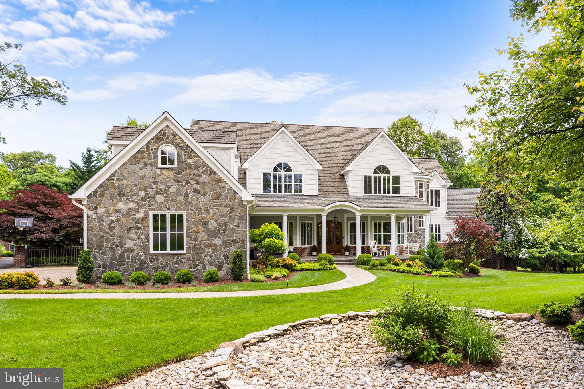 WAPLES CREST - Residential