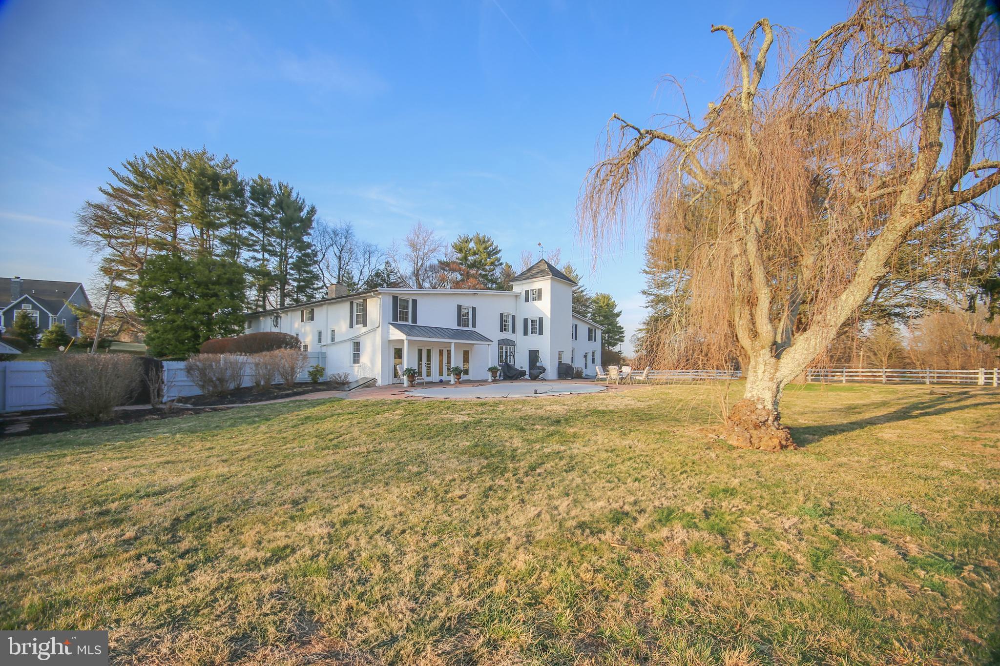 THORNBURY - Residential