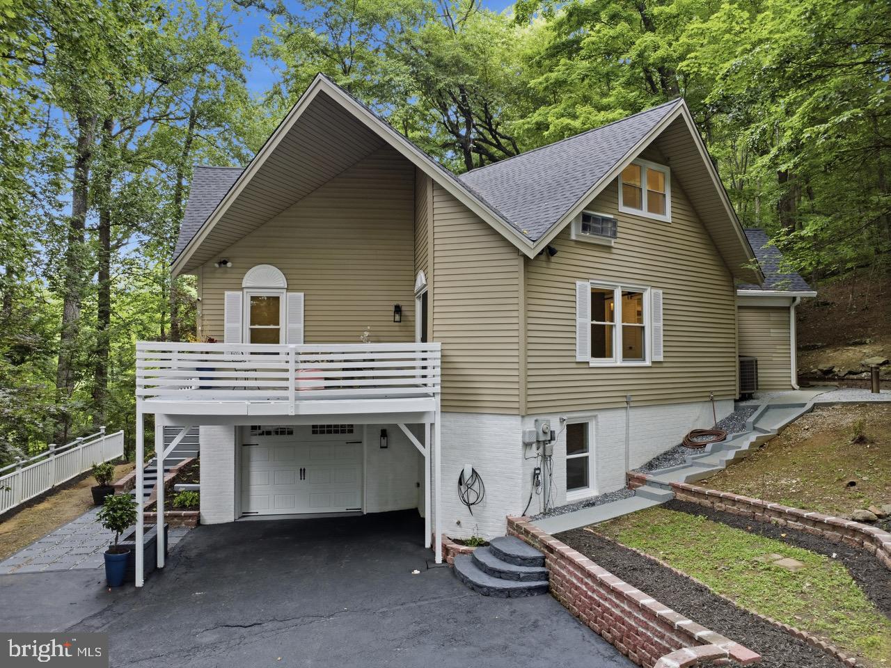MYERSVILLE - Residential