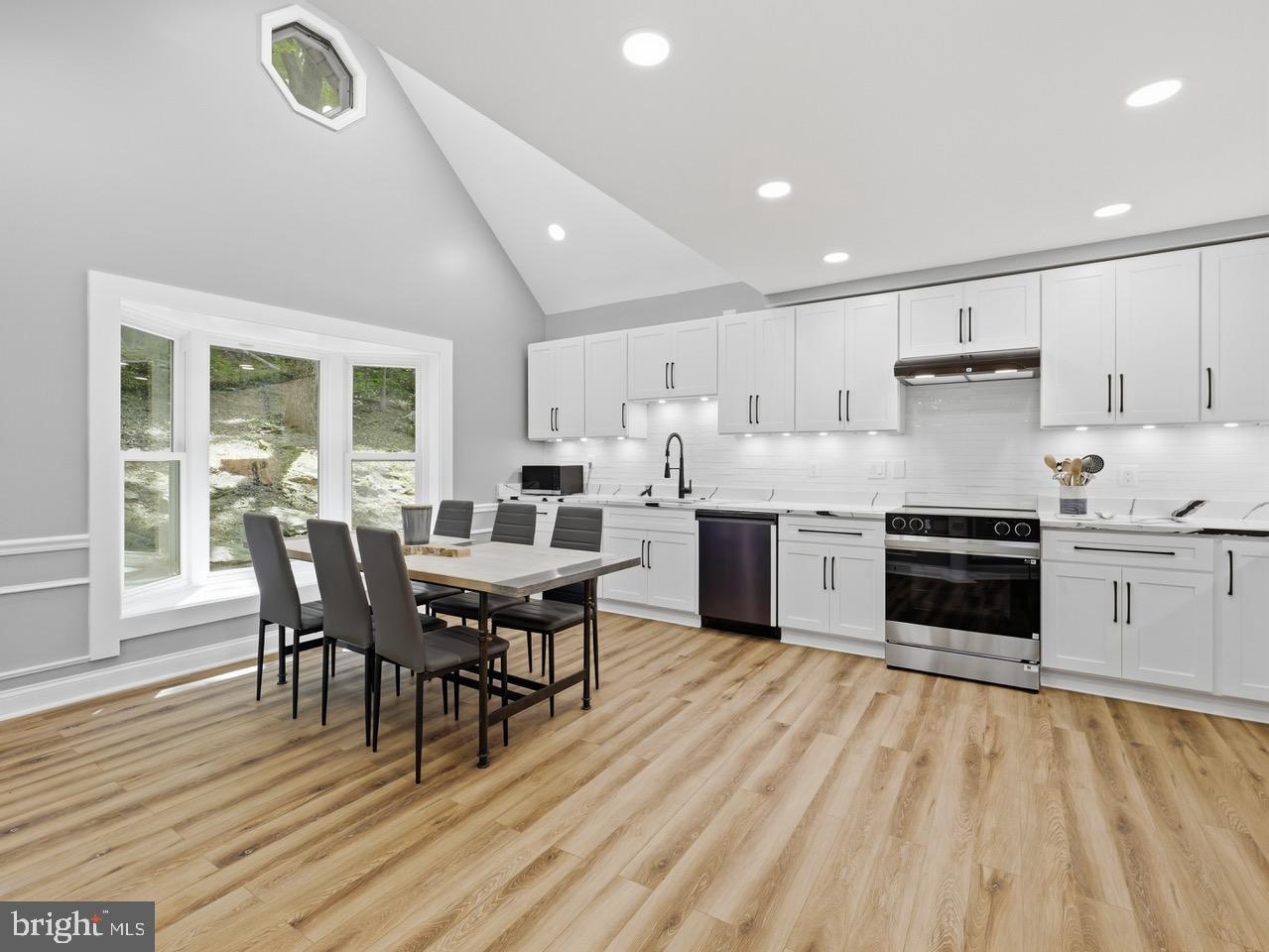 MYERSVILLE - Residential