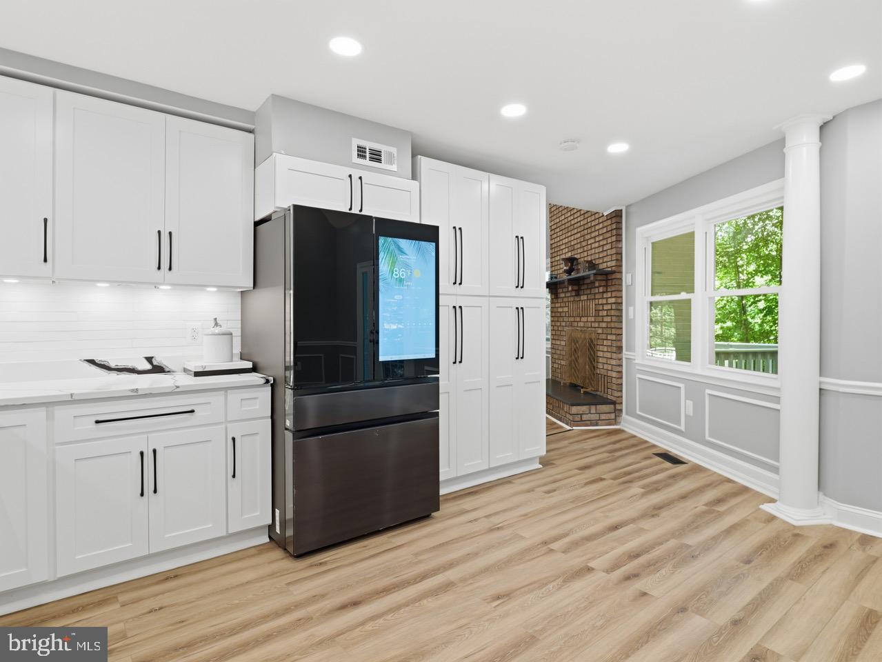 MYERSVILLE - Residential