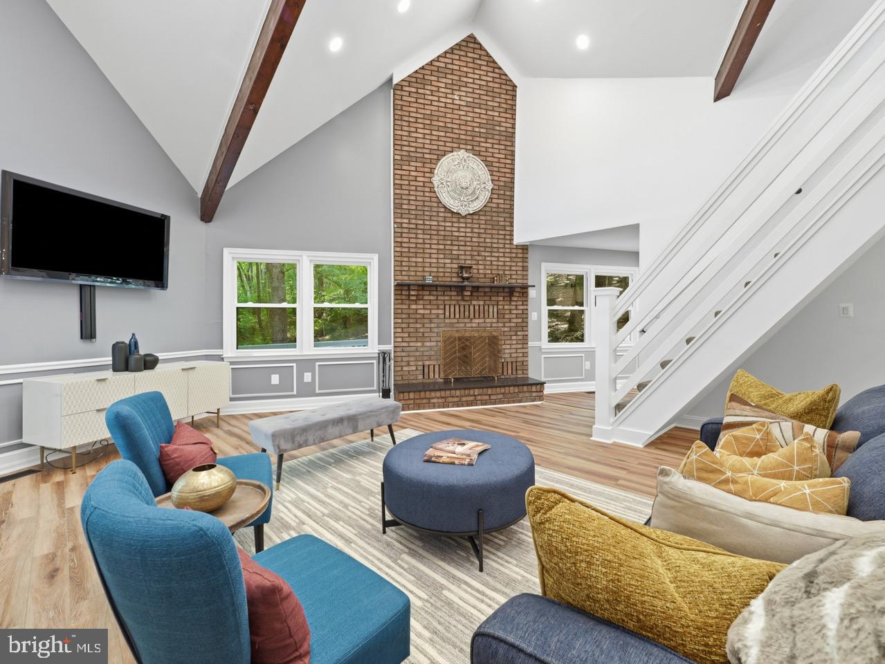 MYERSVILLE - Residential
