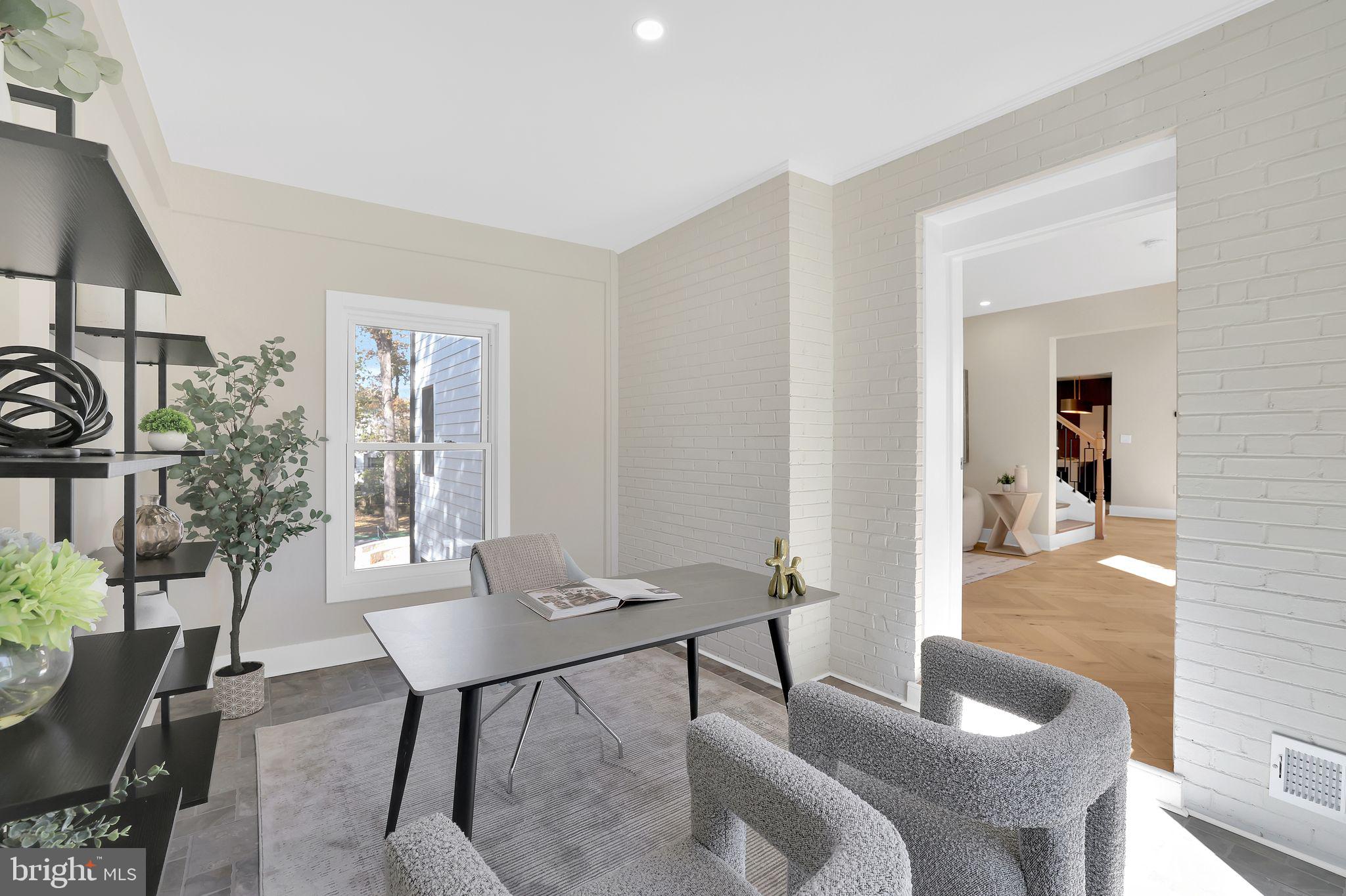 PINEHURST VILLAGE - Residential