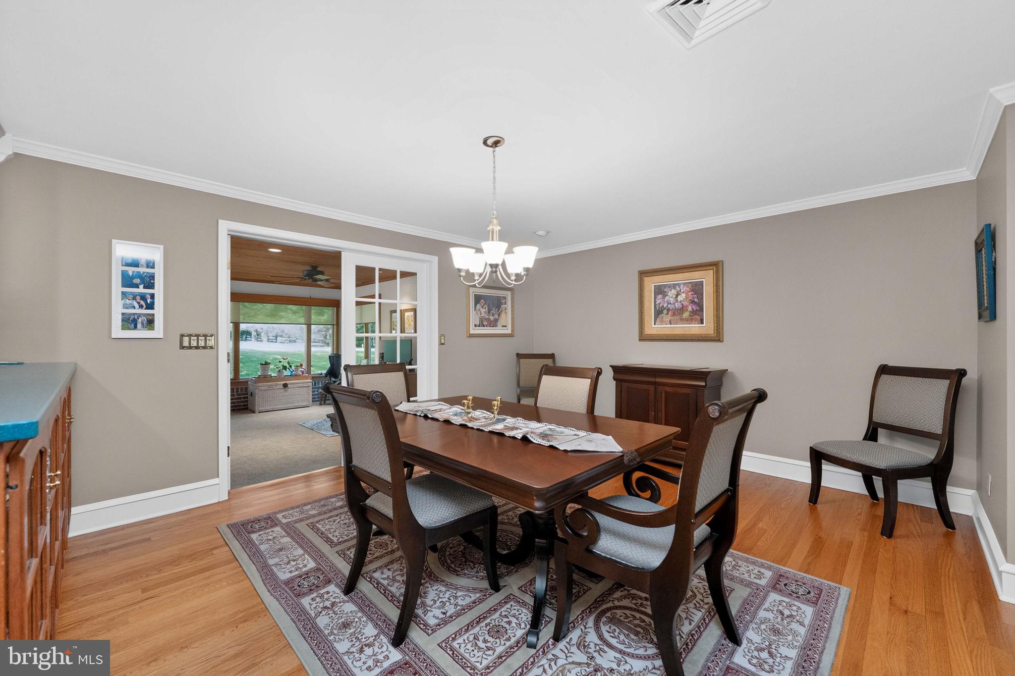 LANSDALE - Residential