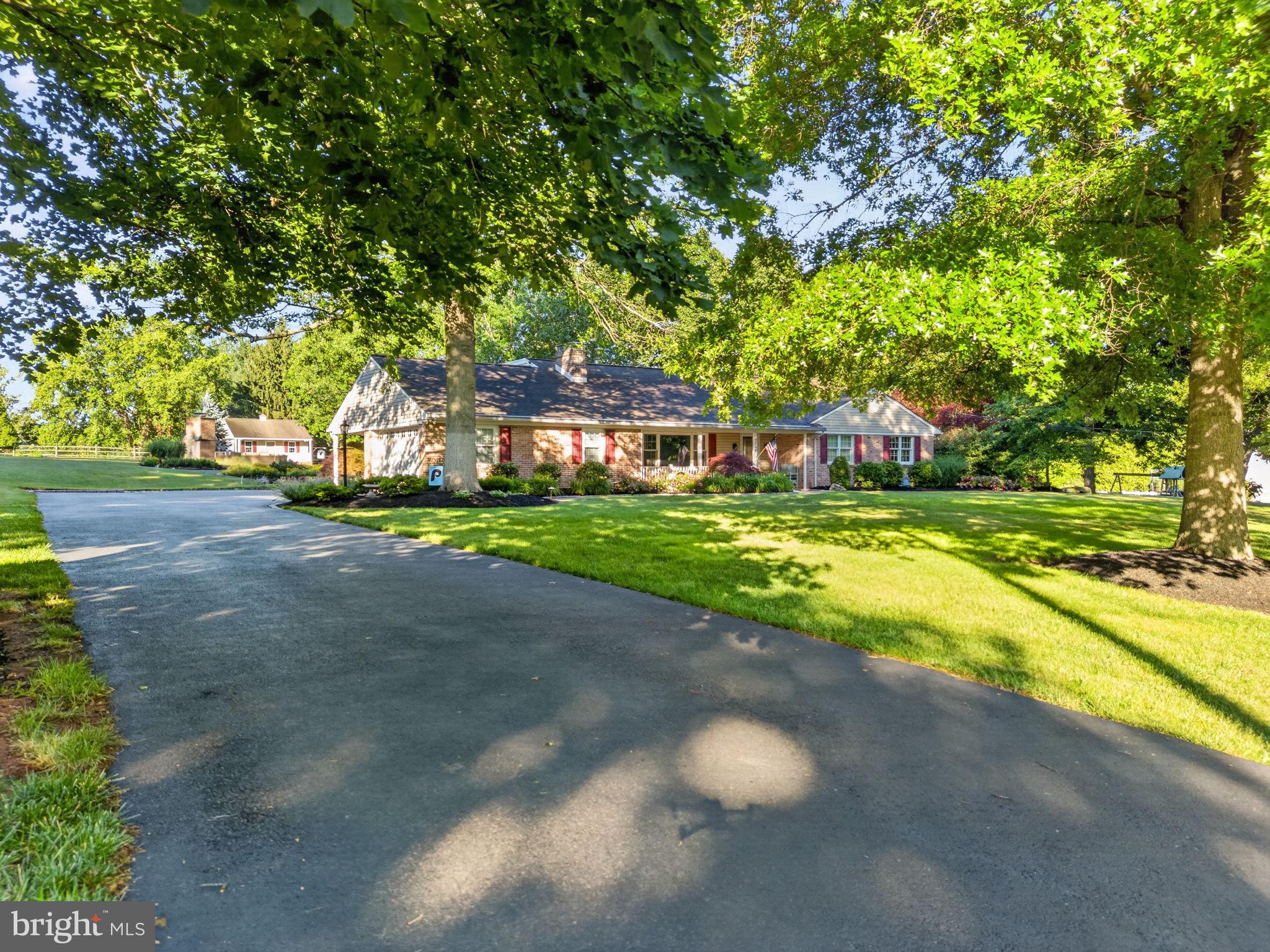 LANSDALE - Residential