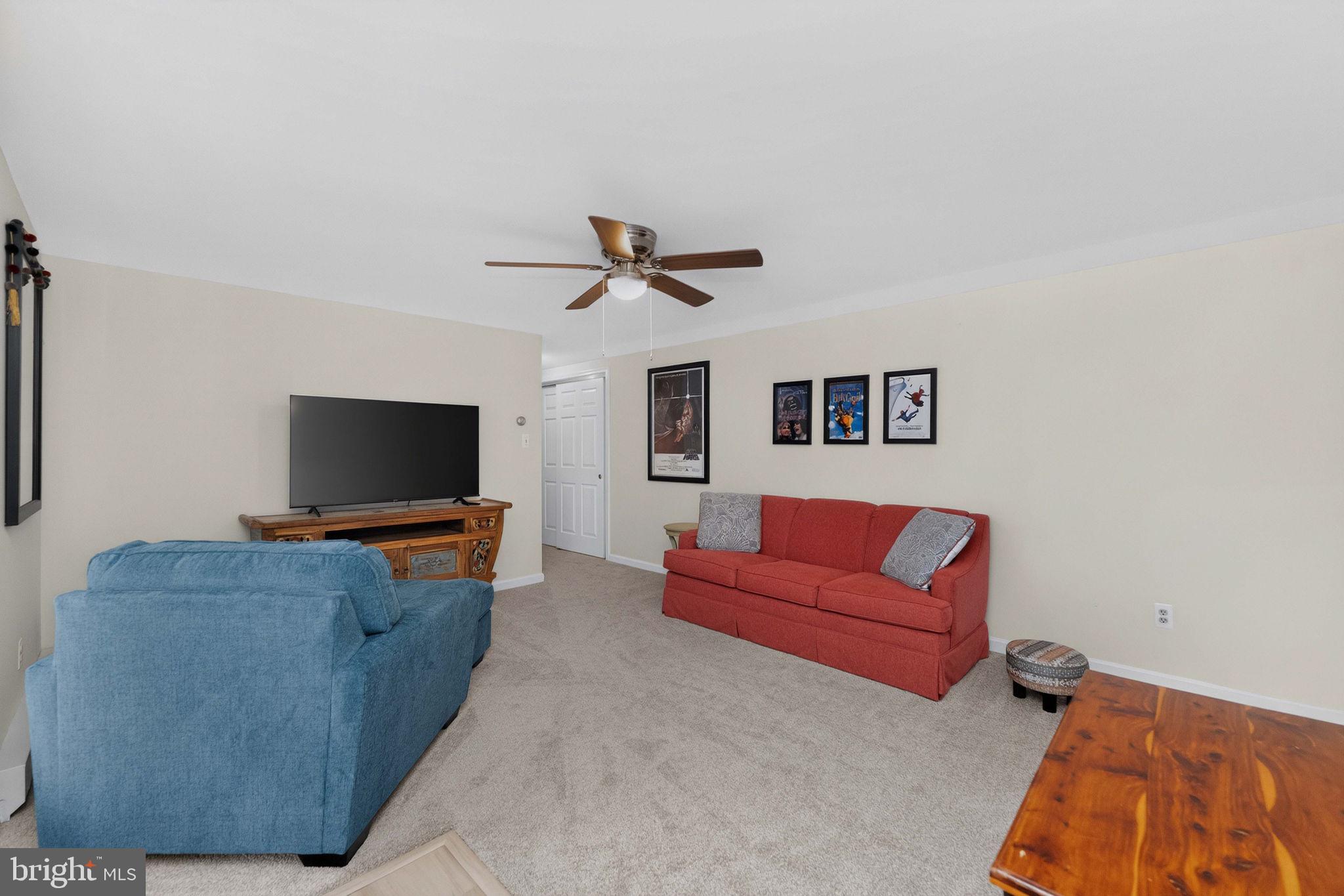 LANSDALE - Residential