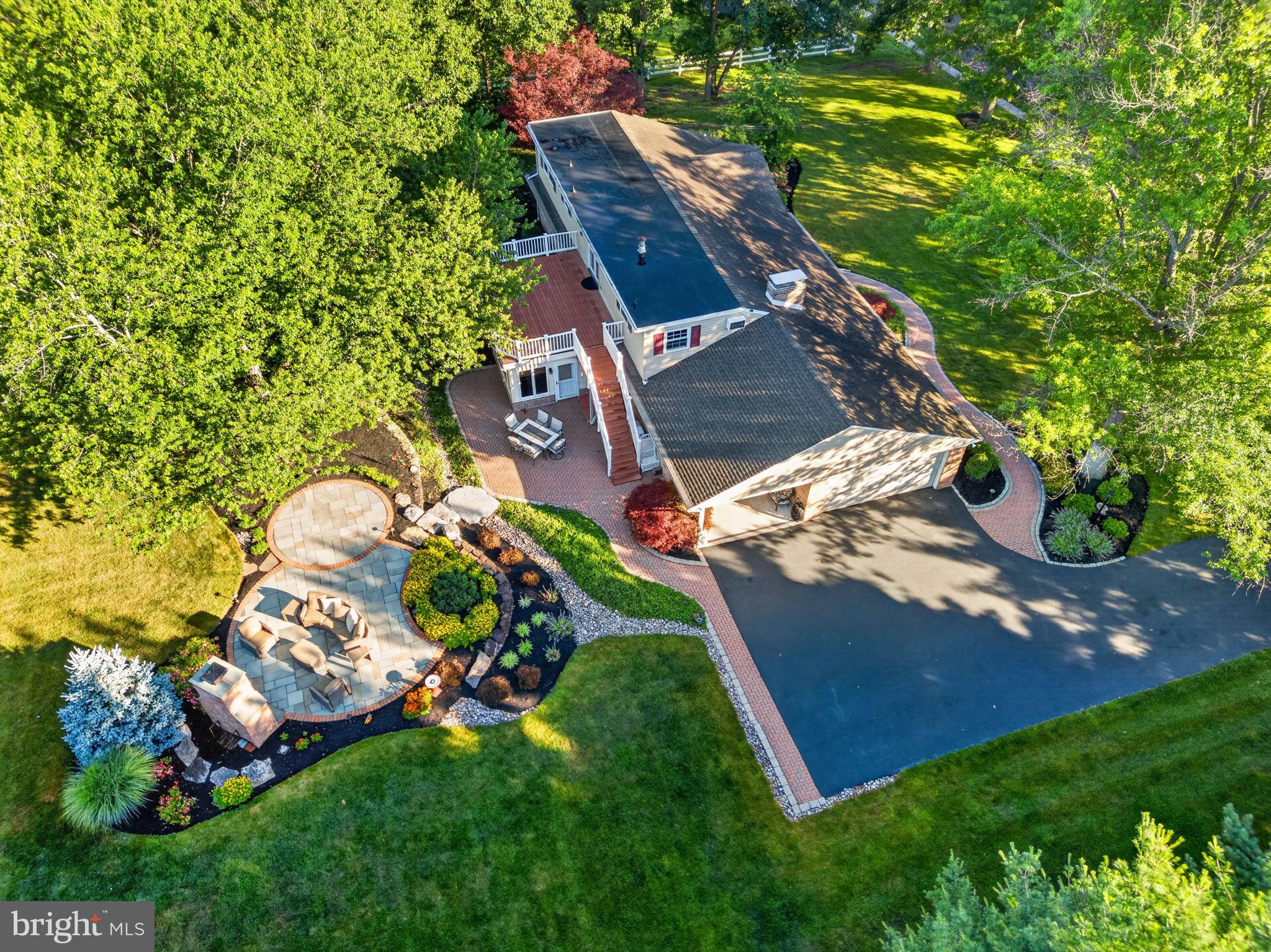 LANSDALE - Residential