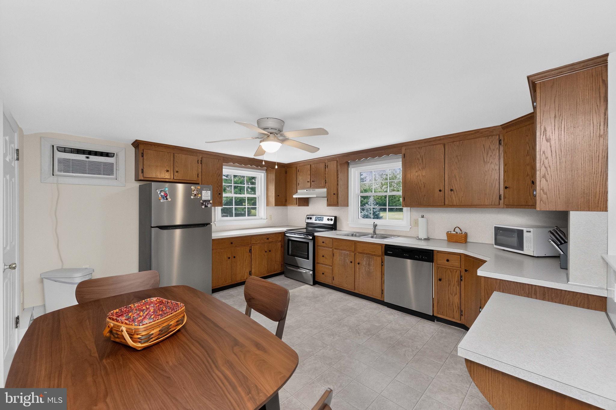 LANSDALE - Residential