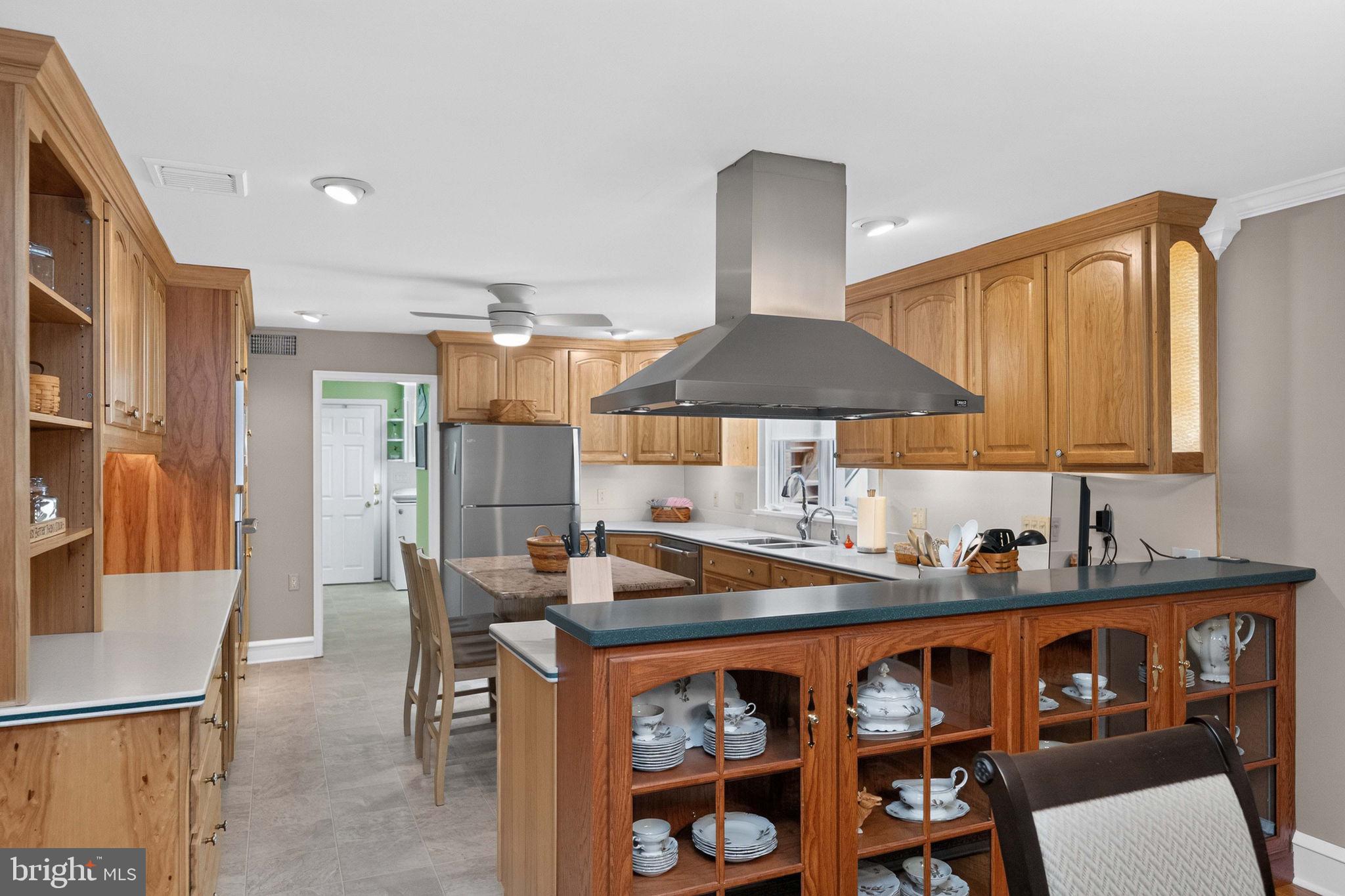 LANSDALE - Residential