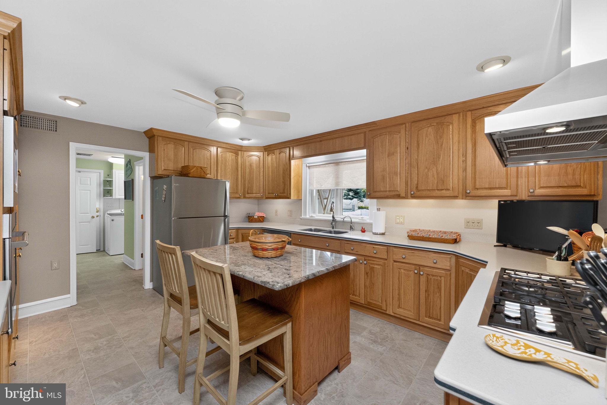 LANSDALE - Residential
