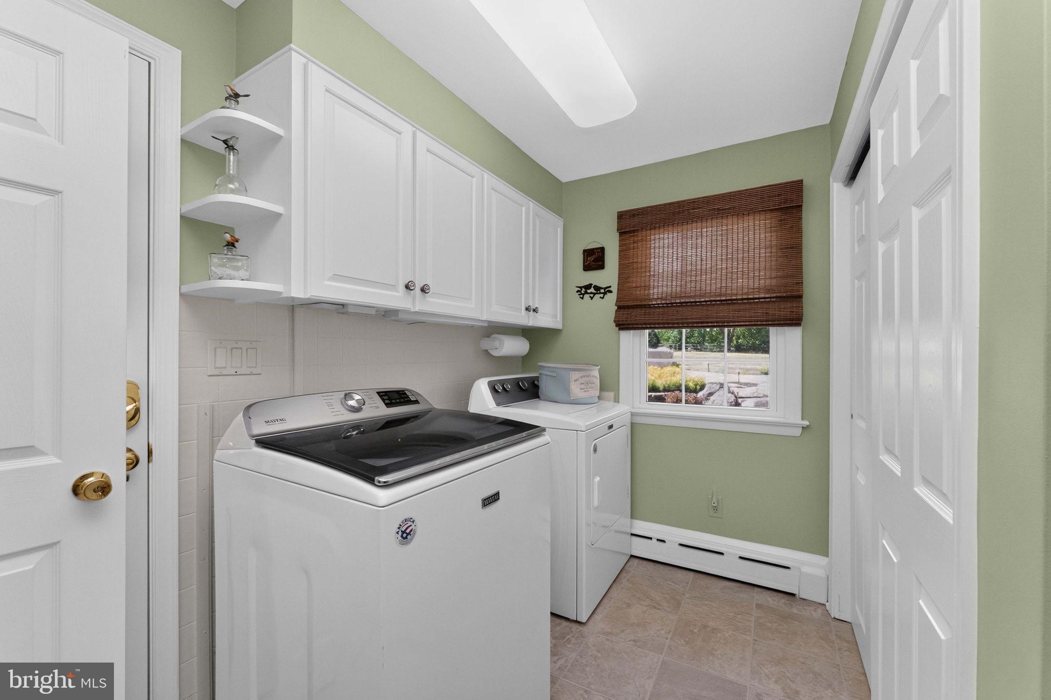 LANSDALE - Residential