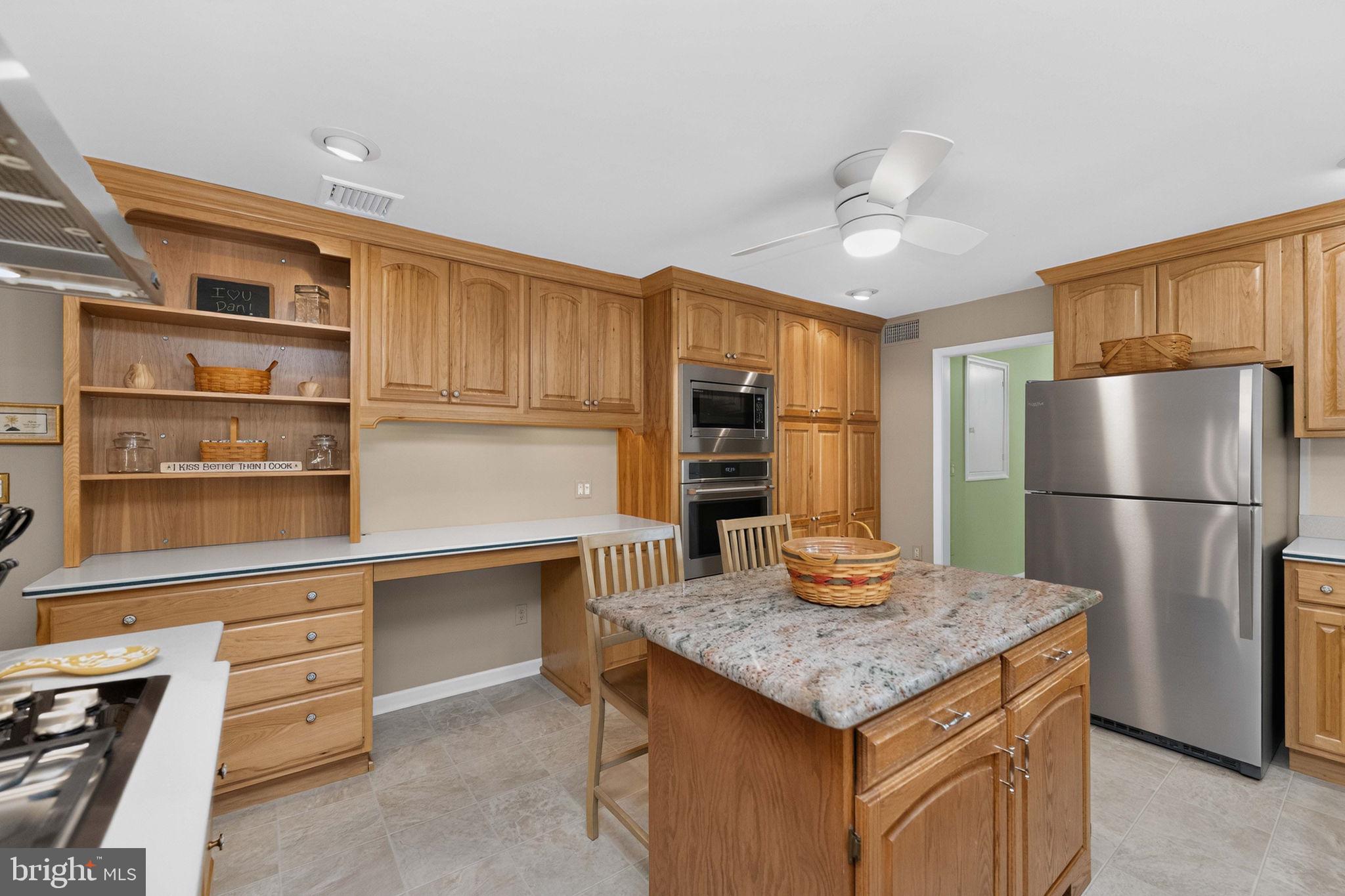 LANSDALE - Residential