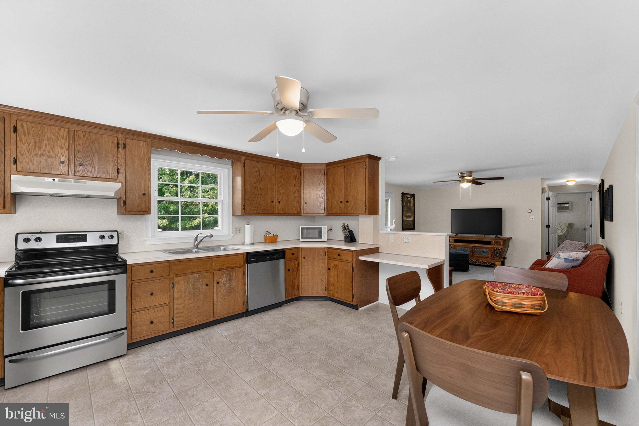 LANSDALE - Residential