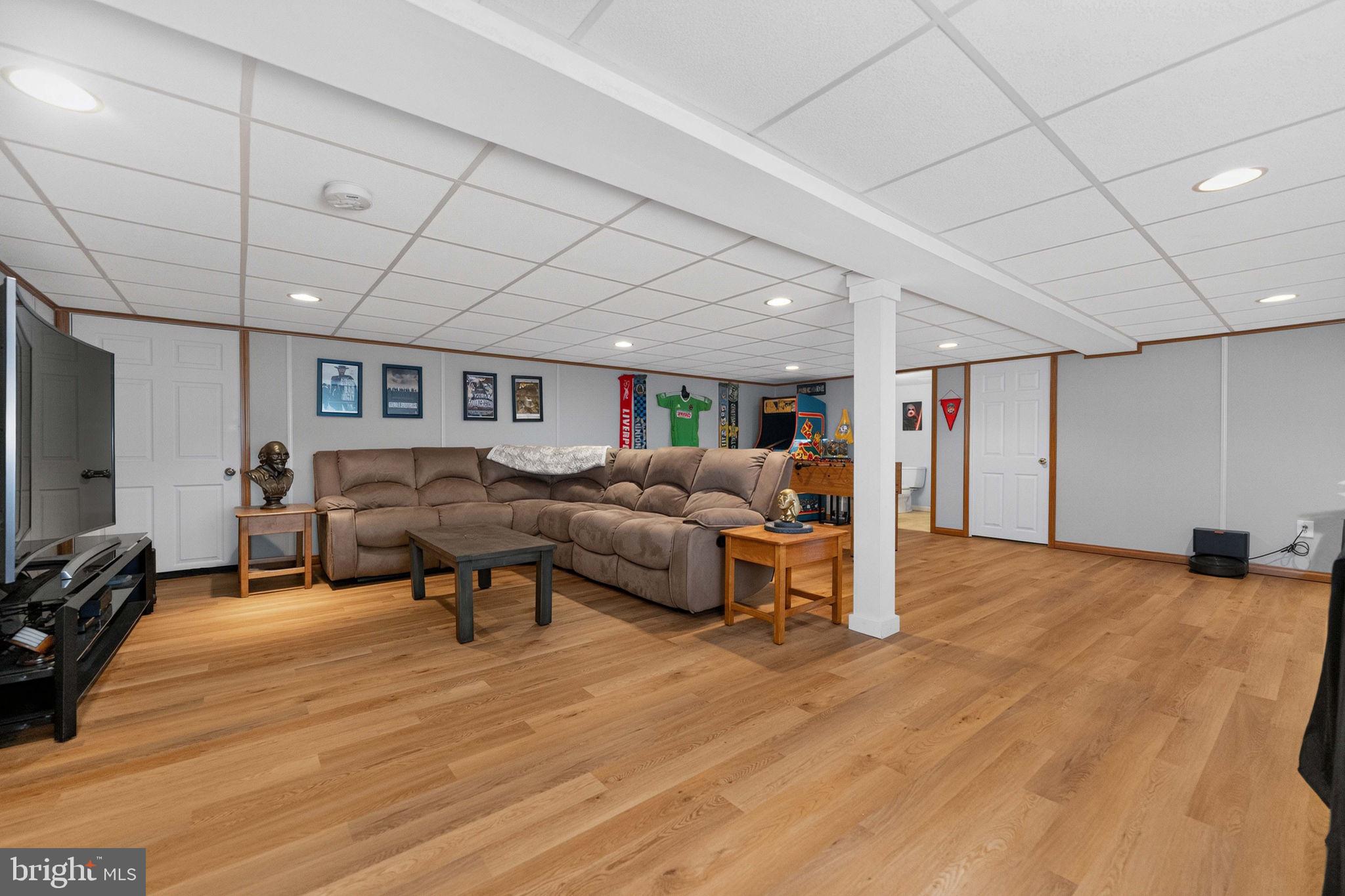 LANSDALE - Residential