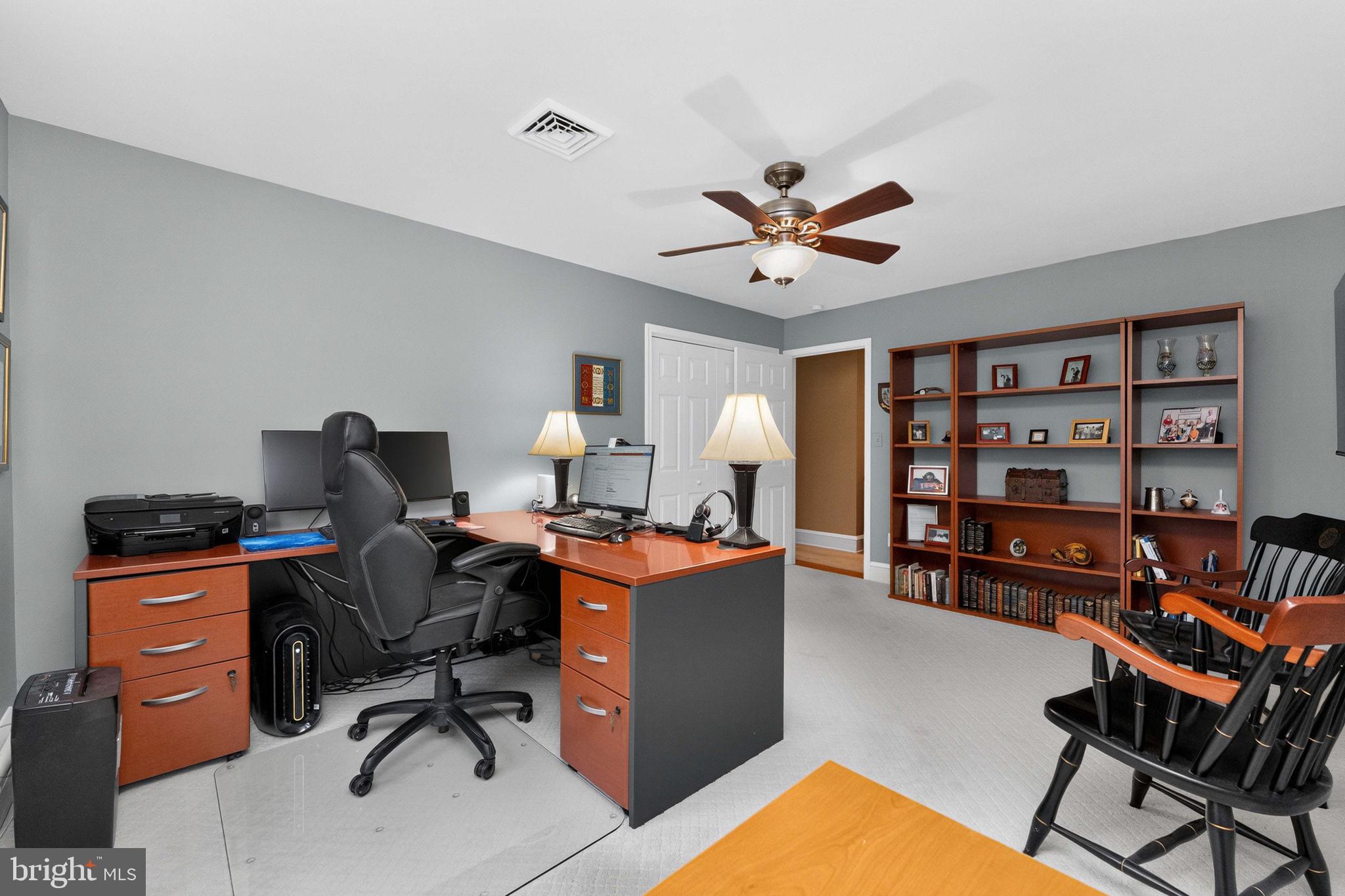 LANSDALE - Residential