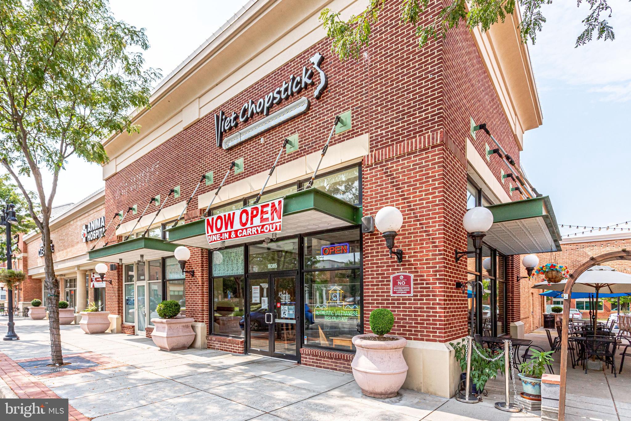 LANSDOWNE TOWN CENTER - Residential