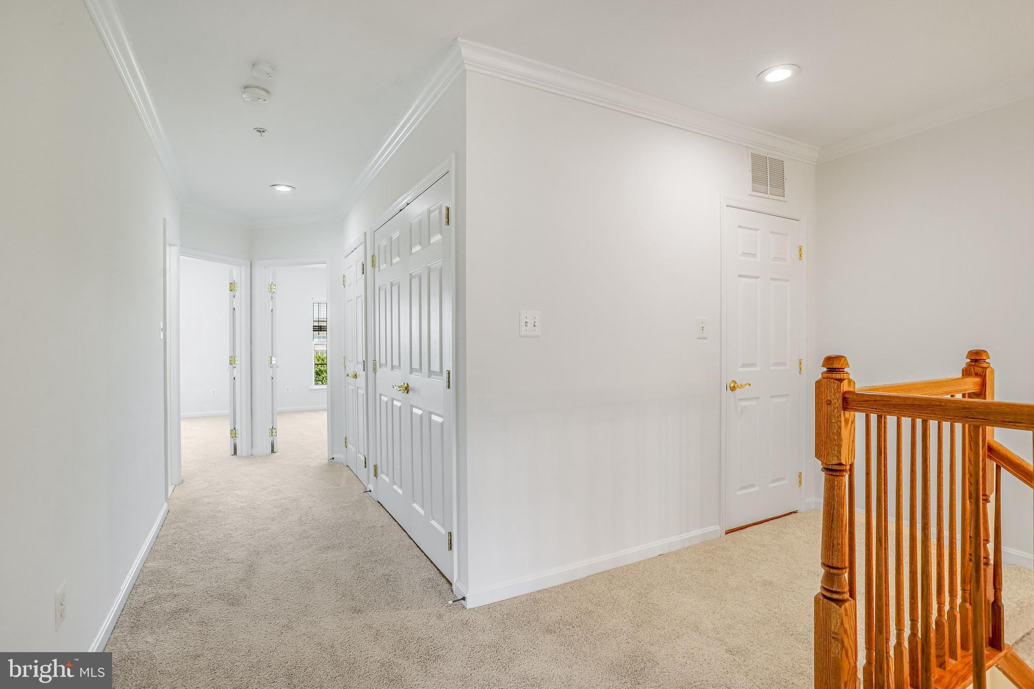 LANSDOWNE TOWN CENTER - Residential