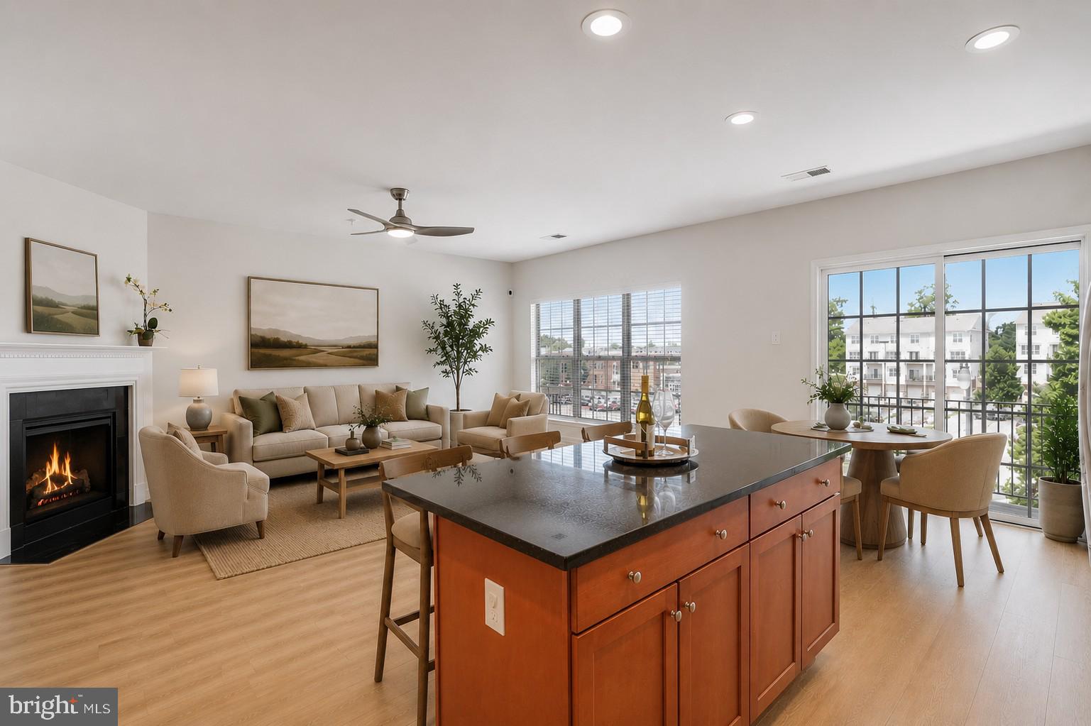 LANSDOWNE TOWN CENTER - Residential