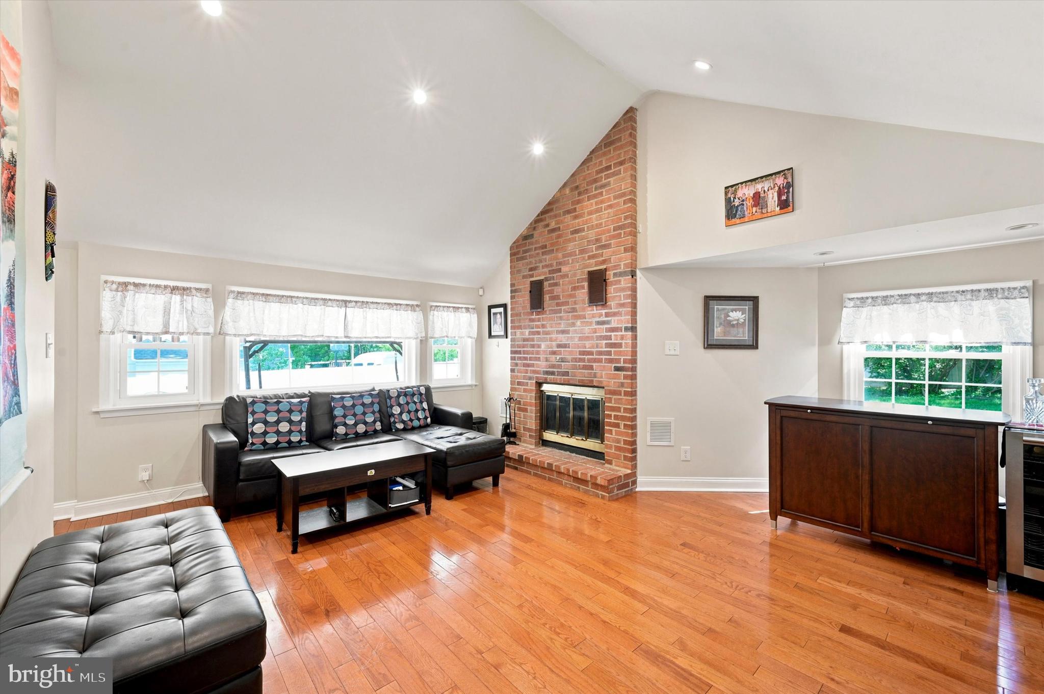 SHORTRIDGE - Residential