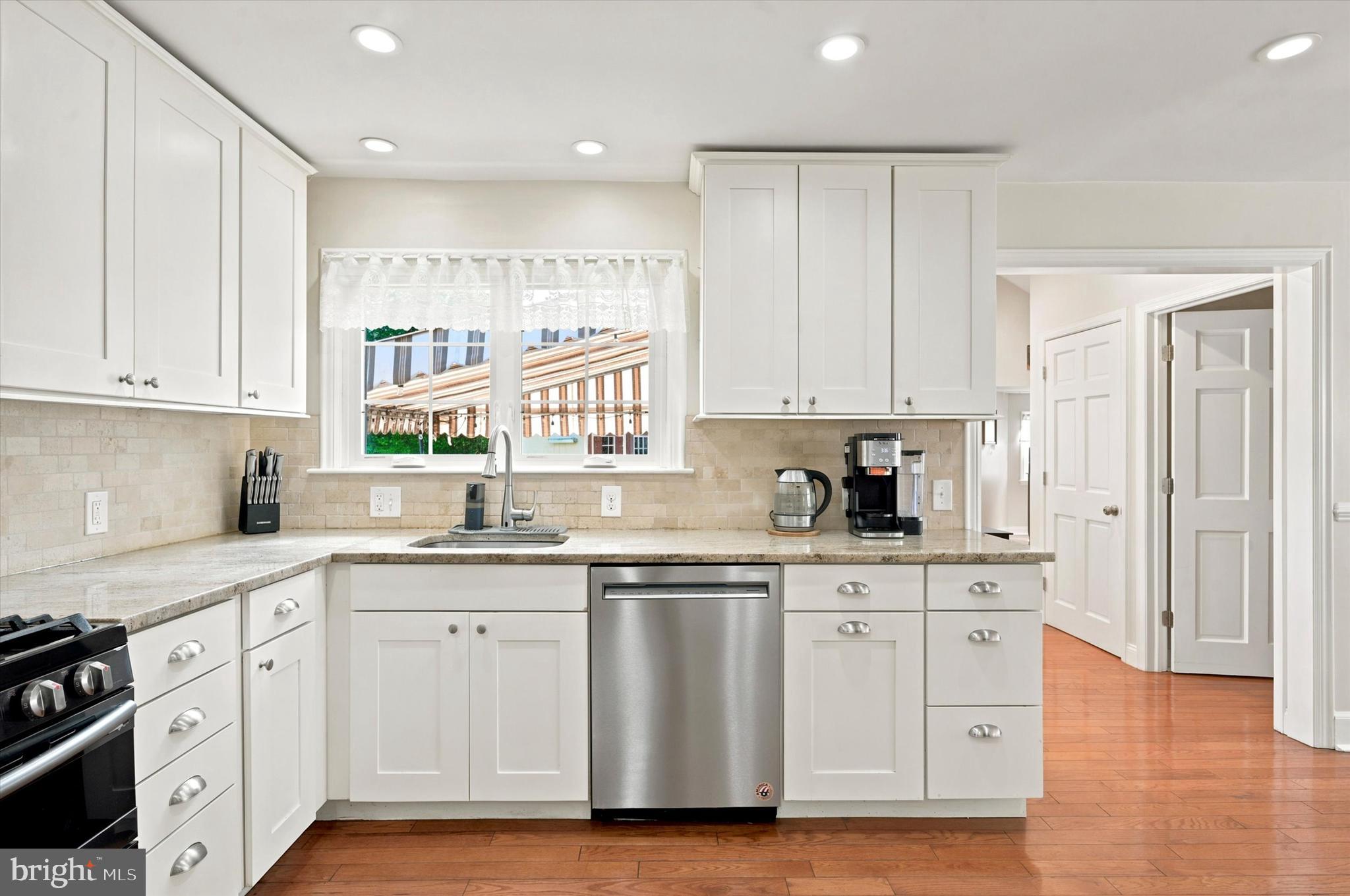 SHORTRIDGE - Residential
