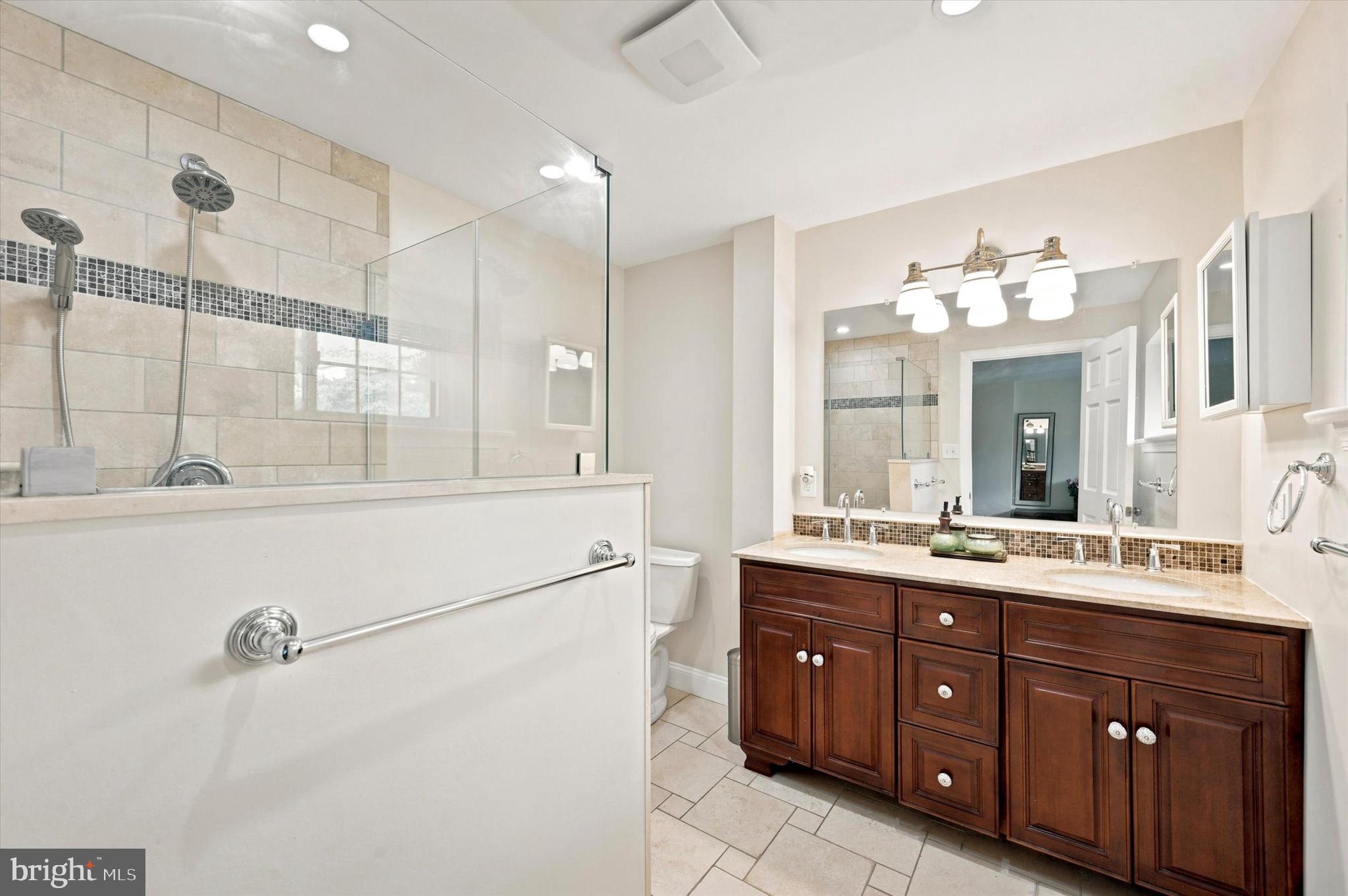 SHORTRIDGE - Residential