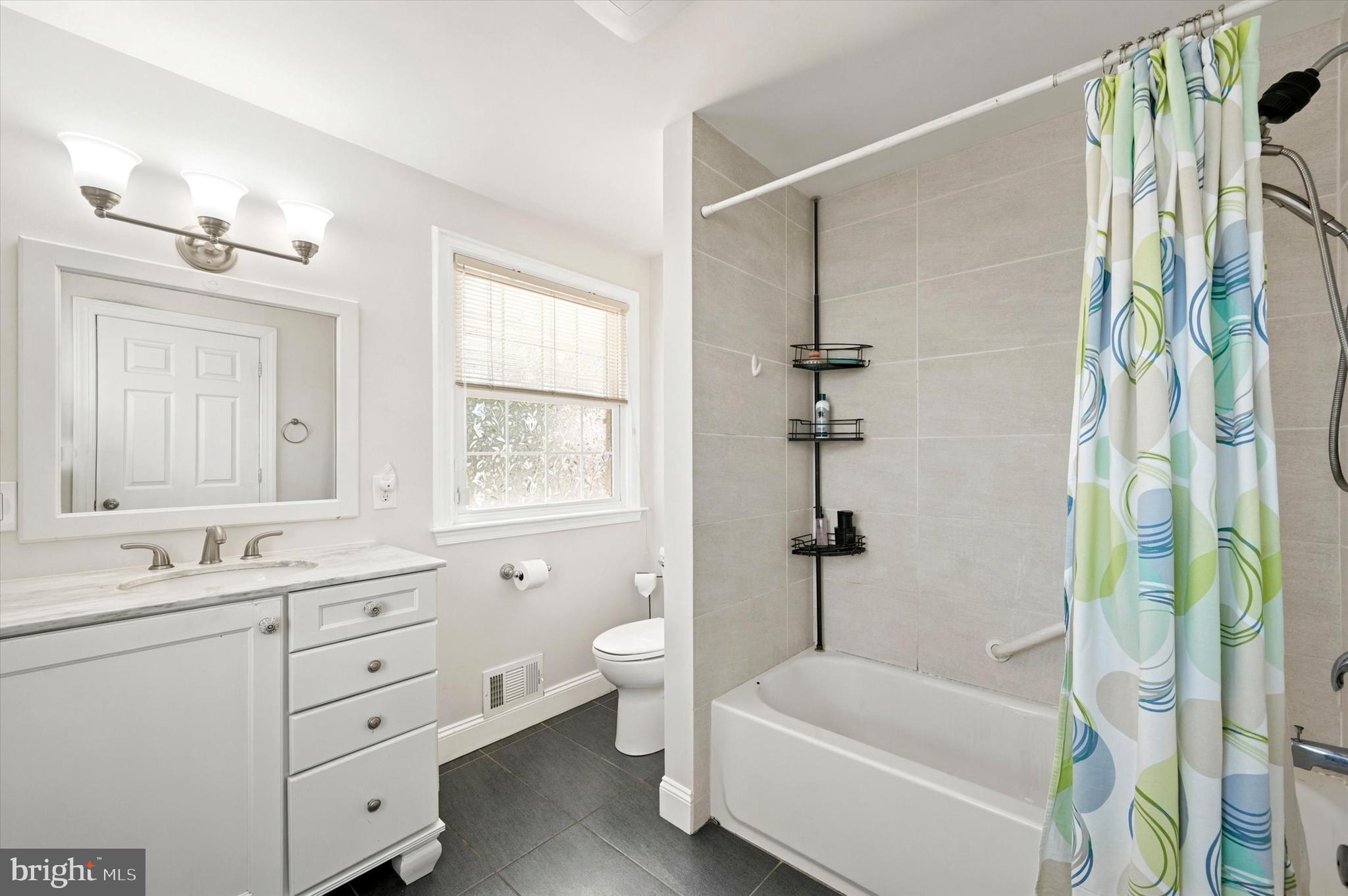 SHORTRIDGE - Residential