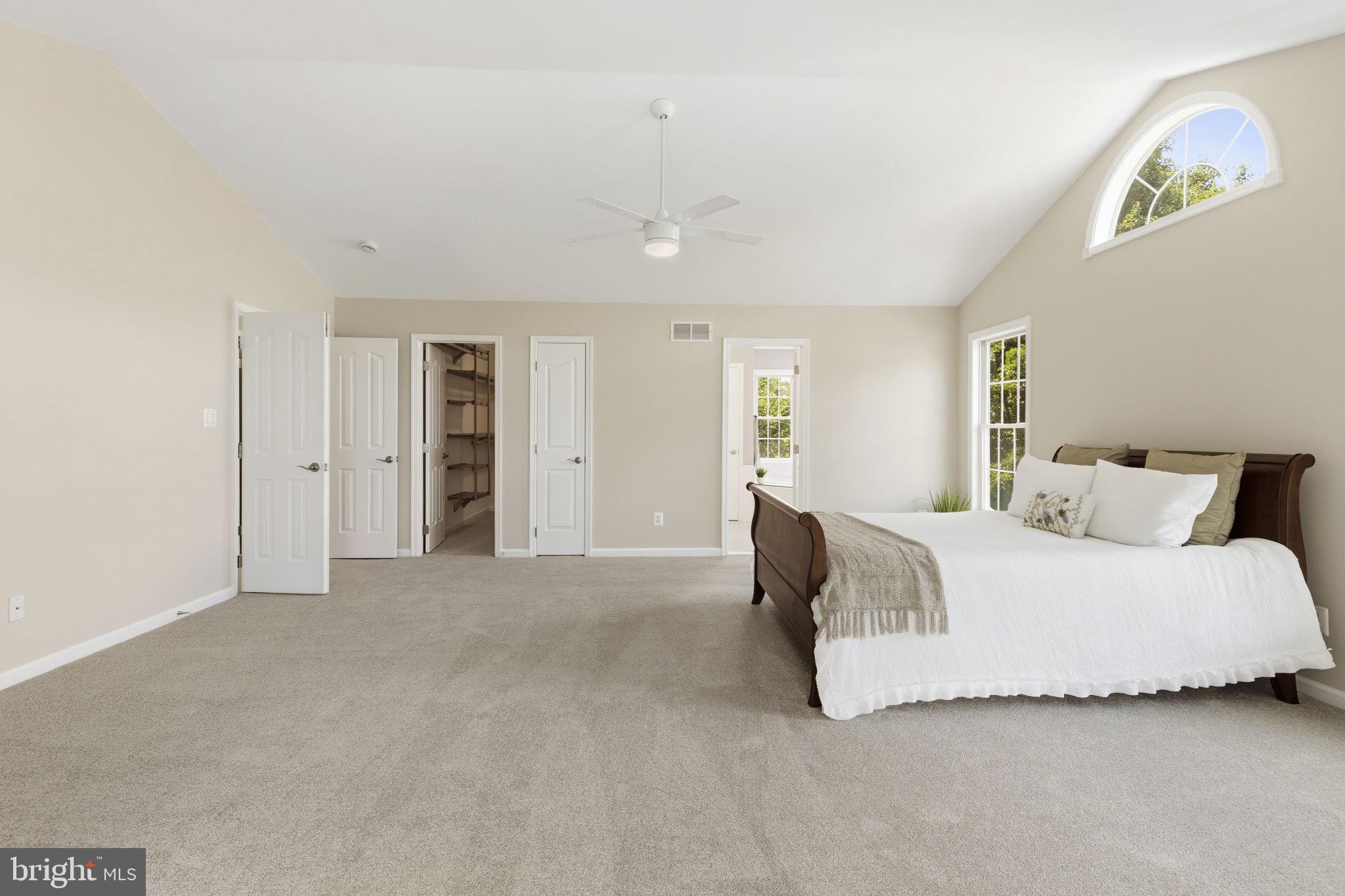 MAXA MEADOWS - Residential