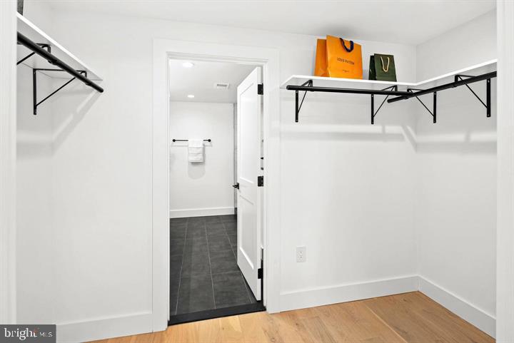 PHILADELPHIA (SOUTH) - Residential