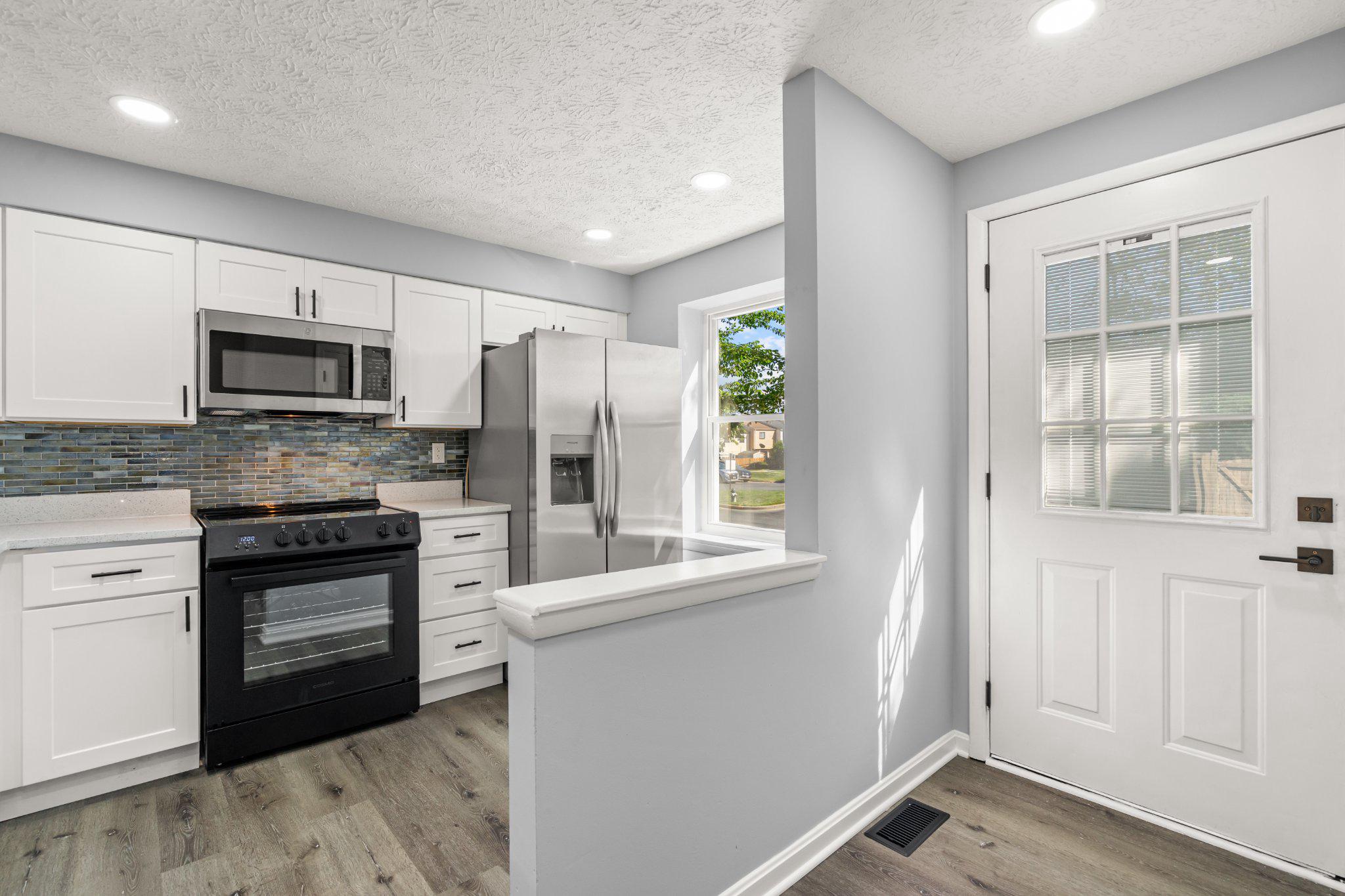 MIDDLEBROOK COMMONS - Residential