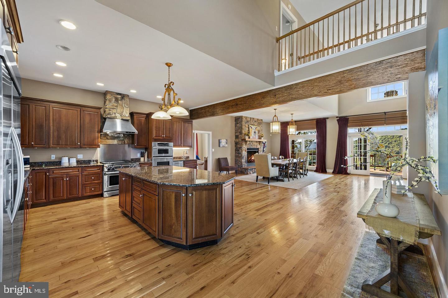 BEN VENUE - Residential