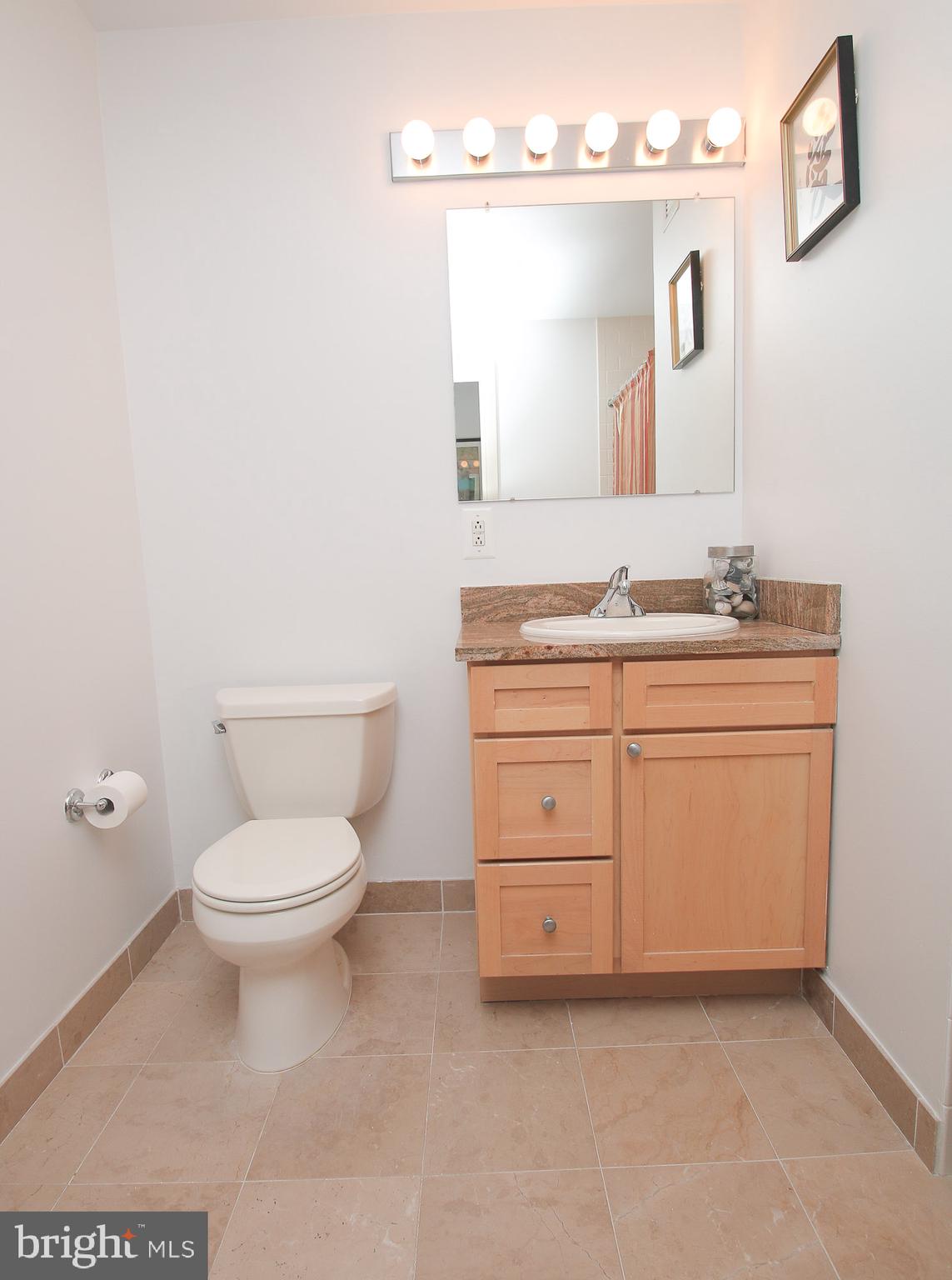 CENTER CITY - Residential