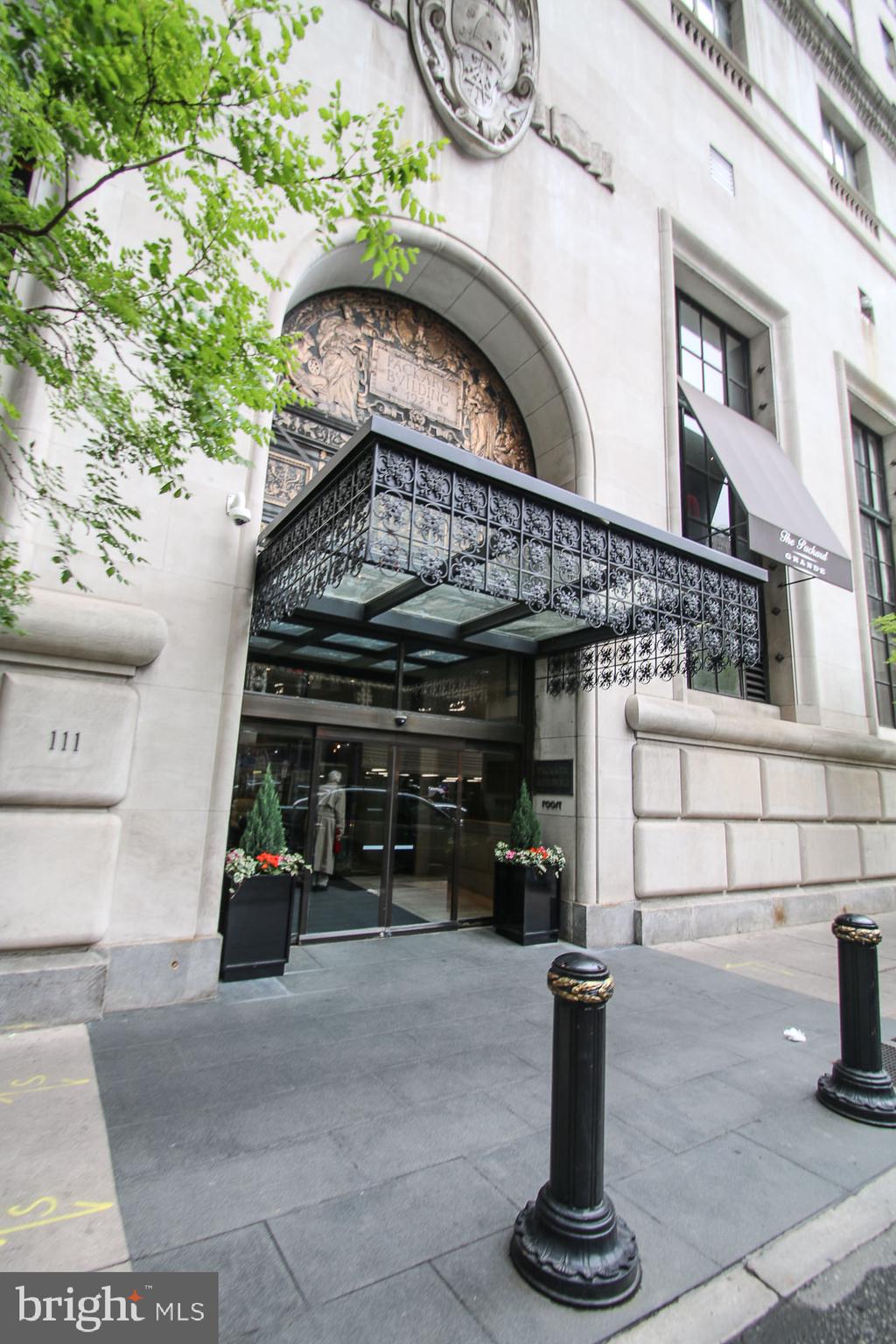 CENTER CITY - Residential