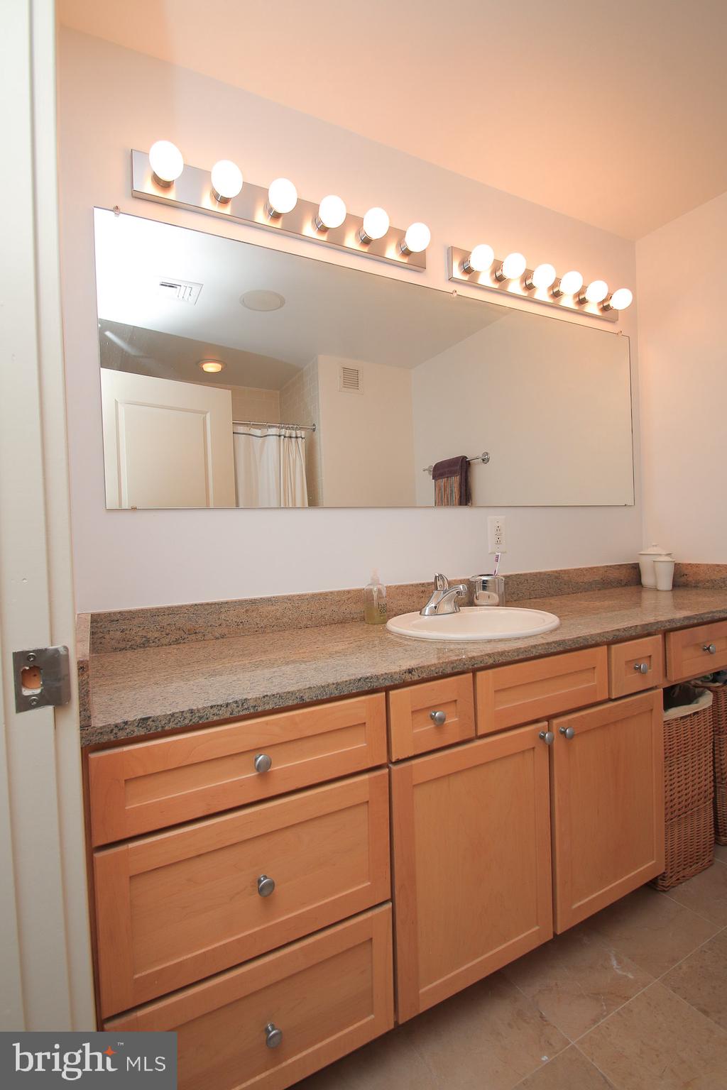 CENTER CITY - Residential