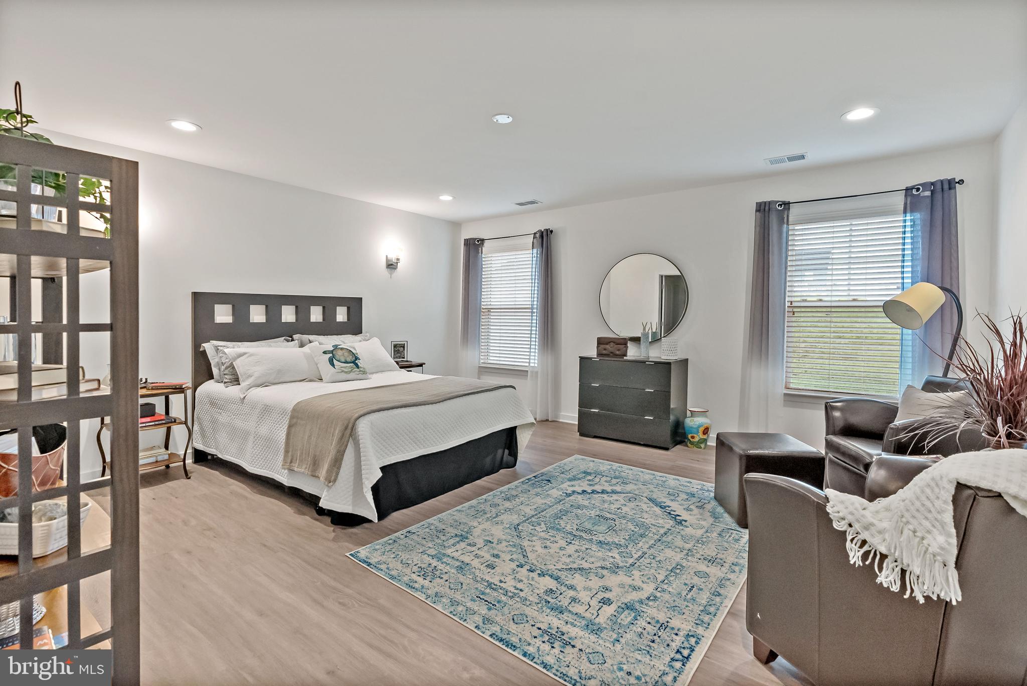 CARDINAL POINTE - Residential