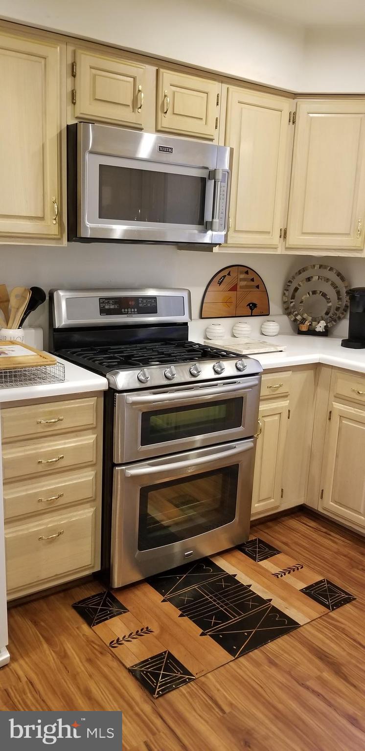 BALDWIN GROVE - Residential Lease