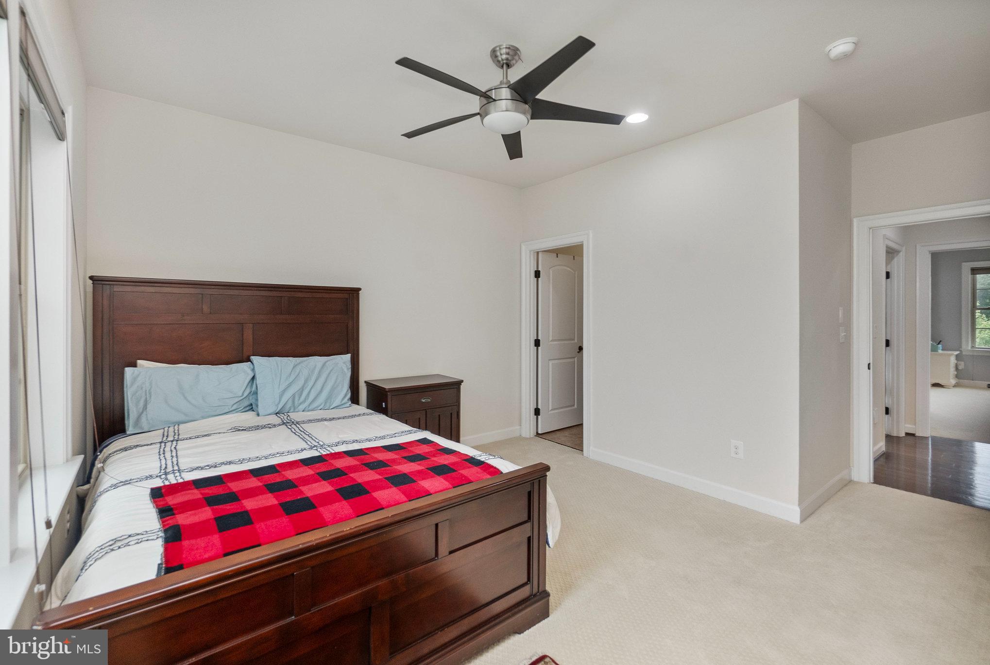 MEADOWS 2 - Residential