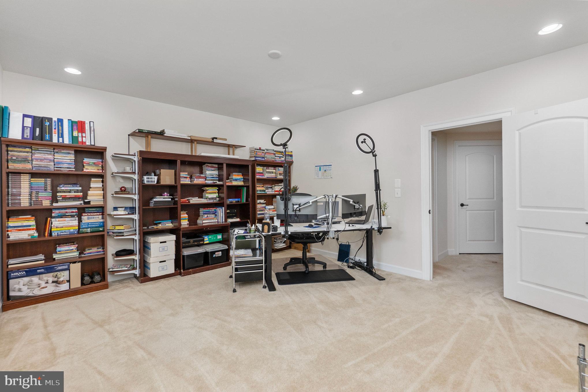 MEADOWS 2 - Residential