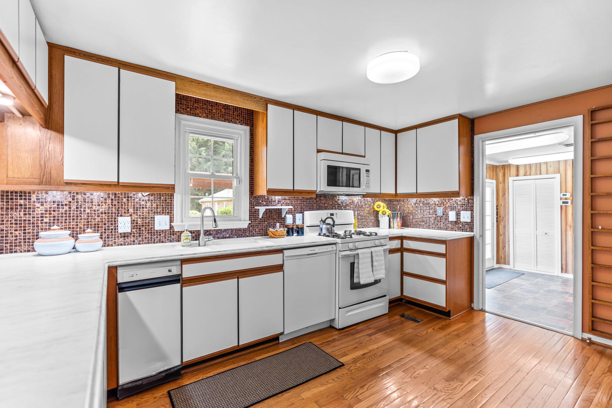 PLEASANT GROVE - Residential