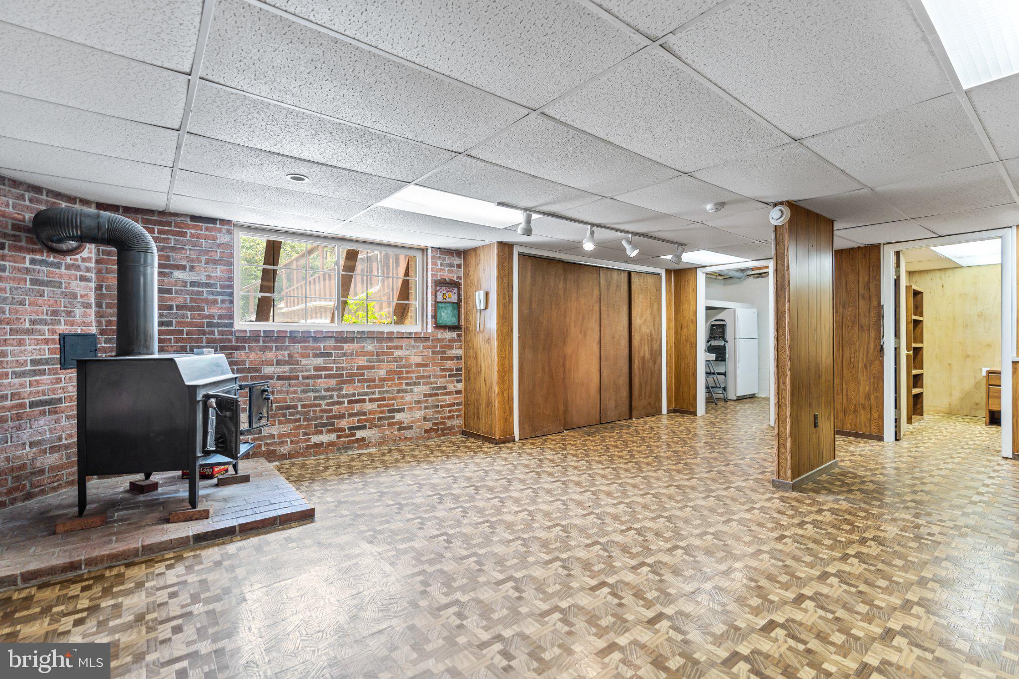 PLEASANT GROVE - Residential