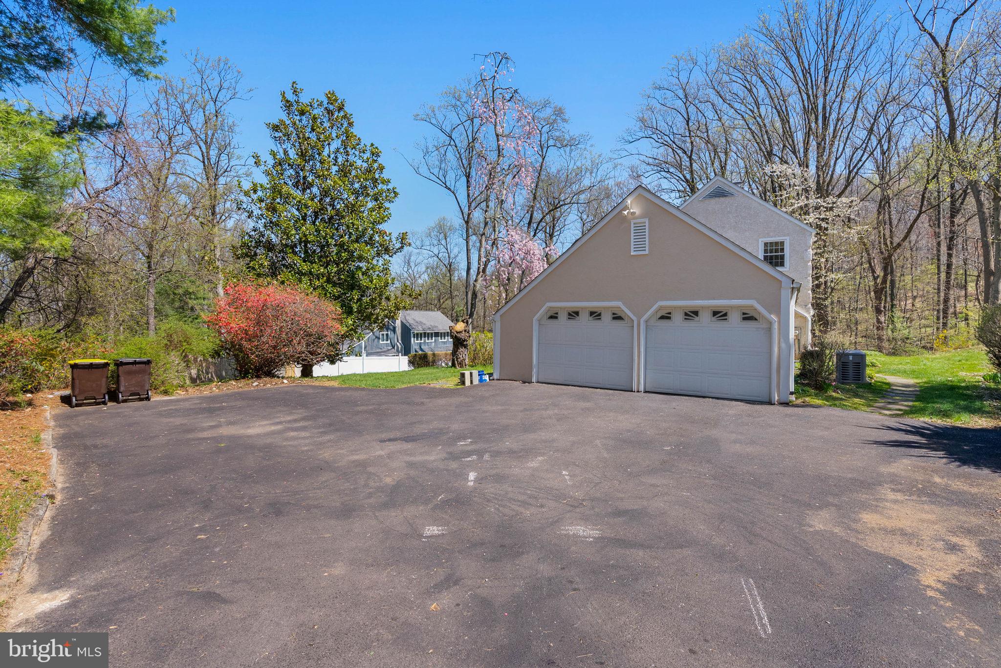 VALLEY FORGE MTN - Residential